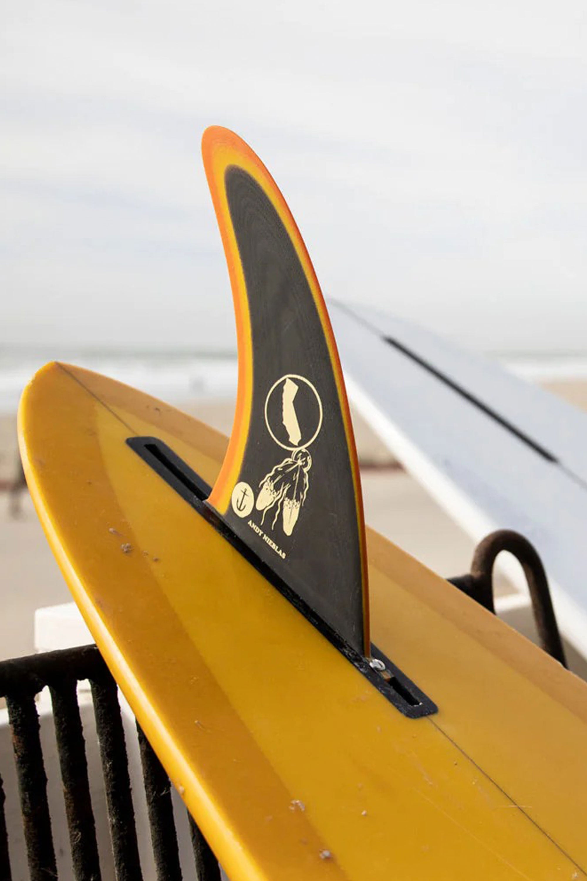 Pukas-Surf-Shop-Captain-Fin-