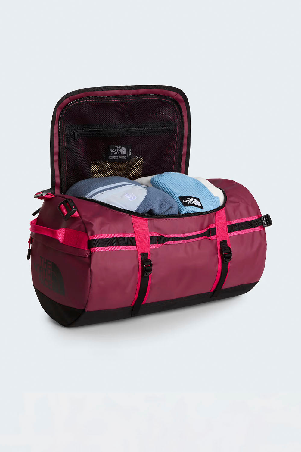 THE NORTH FACE Base Camp Duffel S Burgundy | Shop at PUKAS SURF SHOP