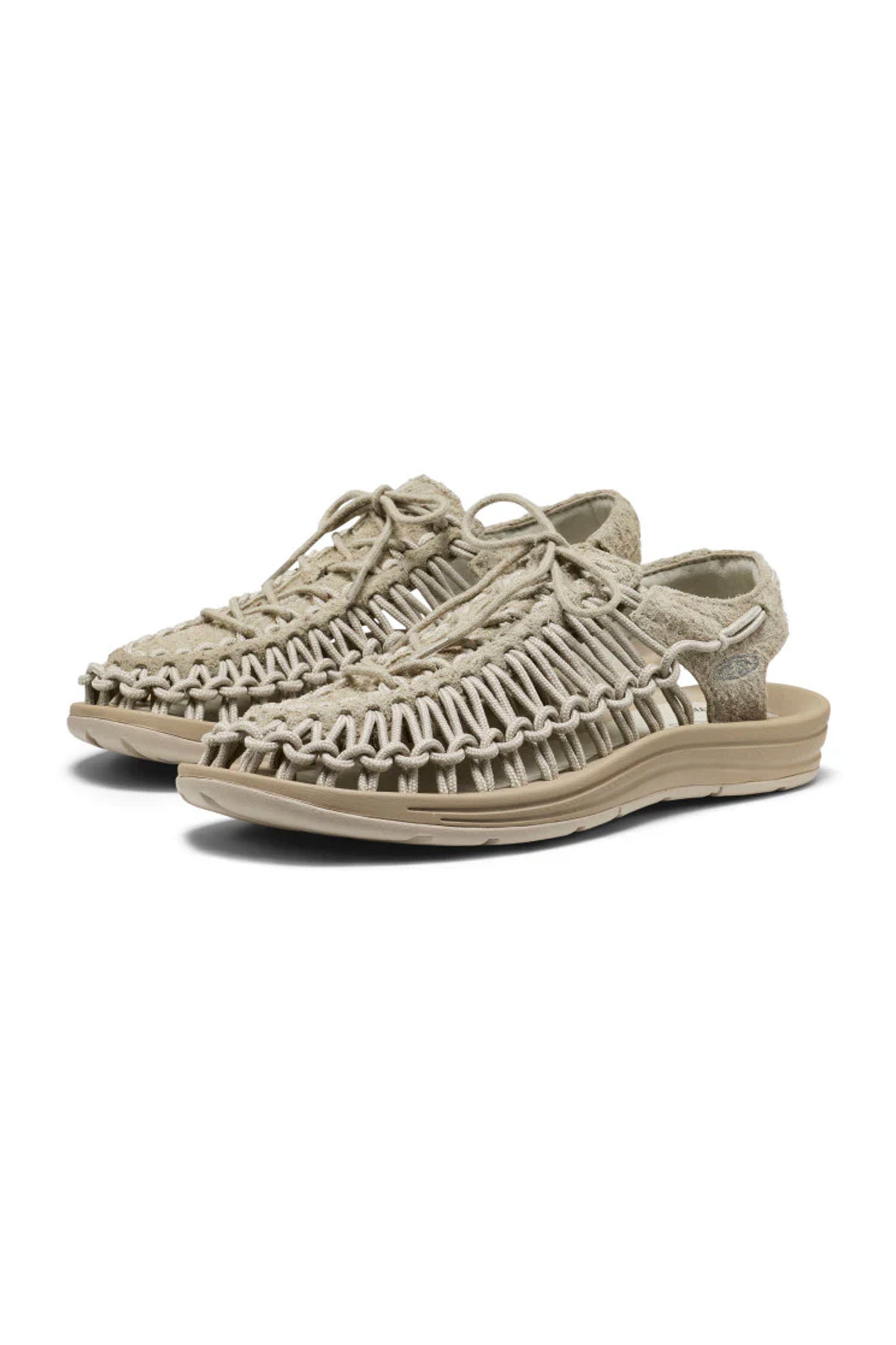 KEEN UNEEK Leather Abbey Stone Plaza Man | Shop at PUKAS SURF SHOP