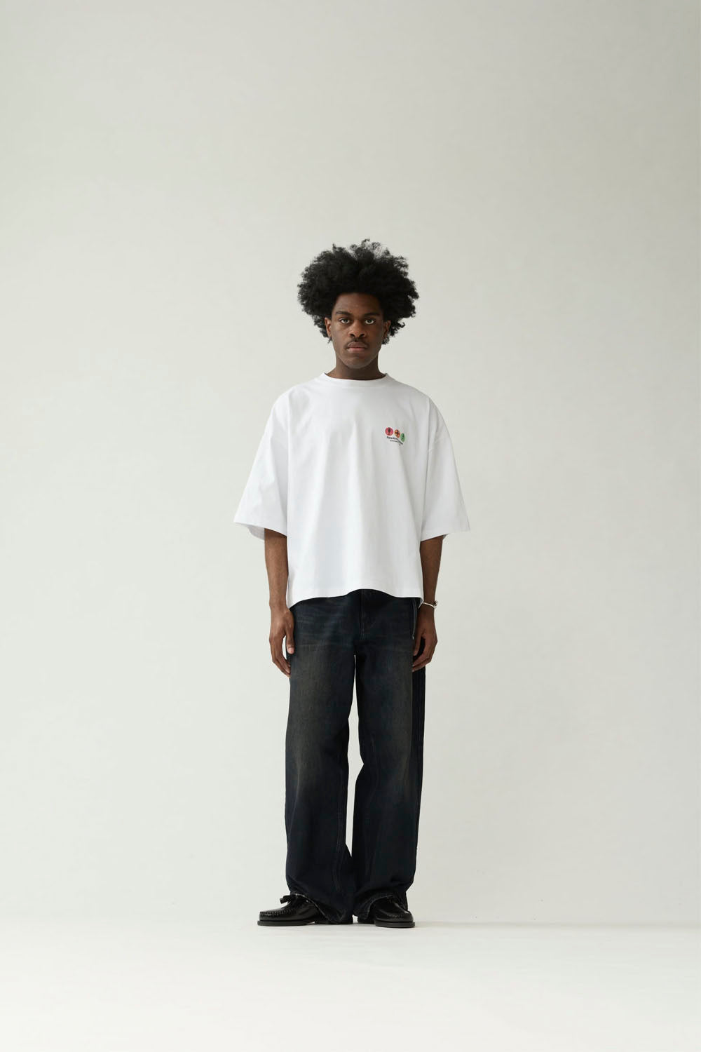 NEW AMSTERDAM Traffic Tee White | Shop at PUKAS SURF SHOP