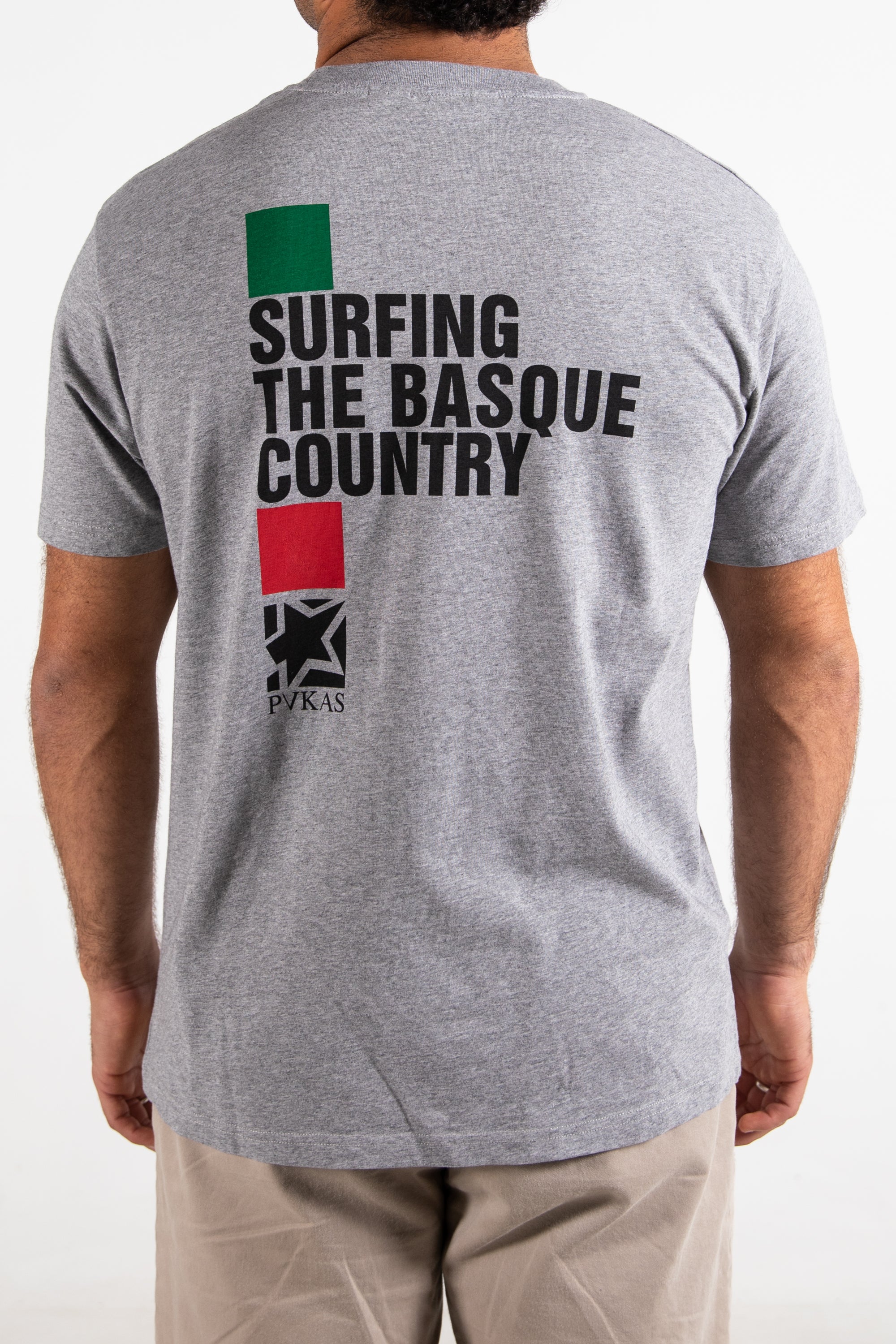 Pukas-Surf-Shop-Surfing-the-