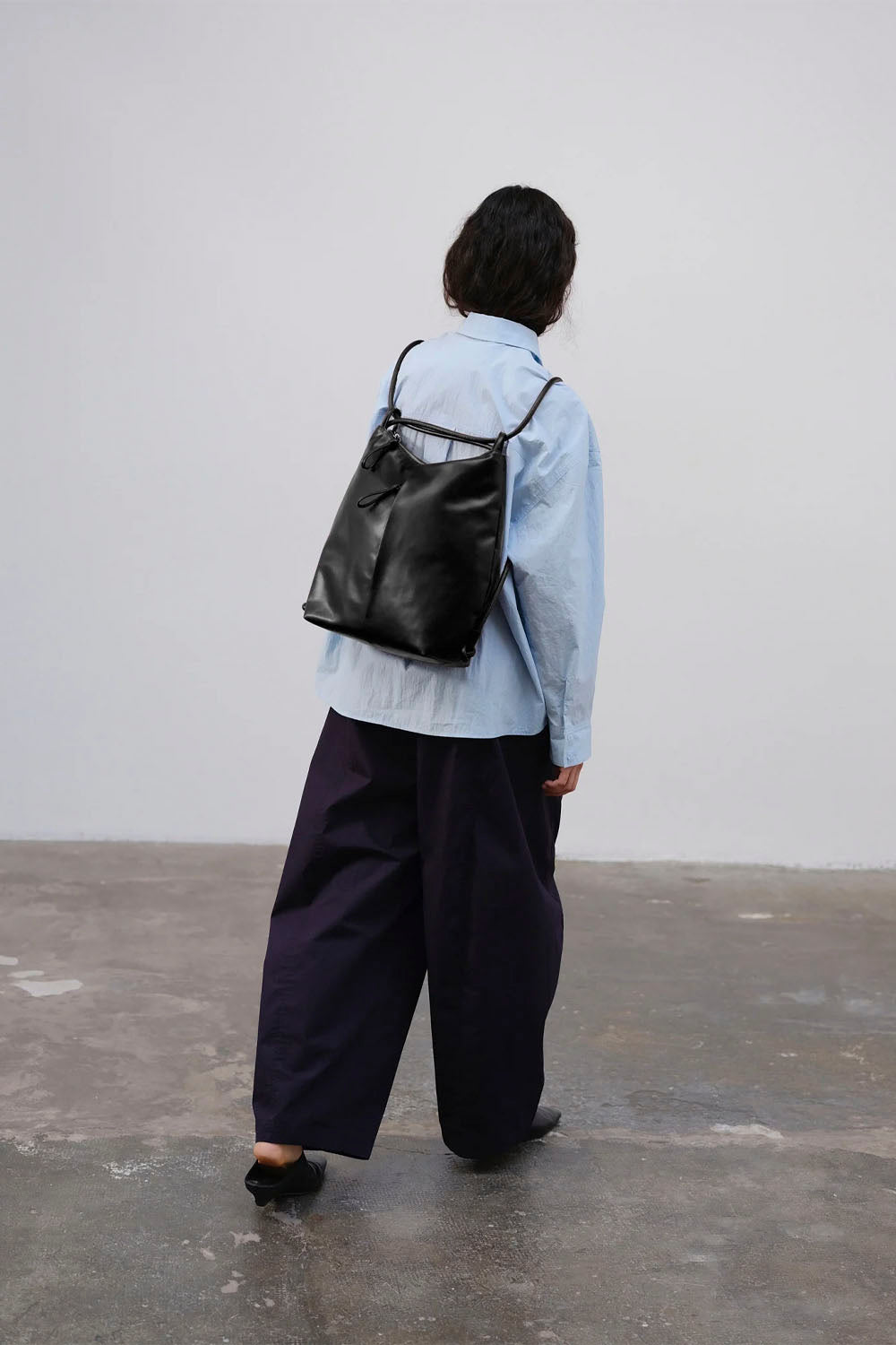 Ölend Elio Bag ブラック ÖLEND Elio Bag Vegan Leather Black | Shop at PUKAS SURF SHOP
