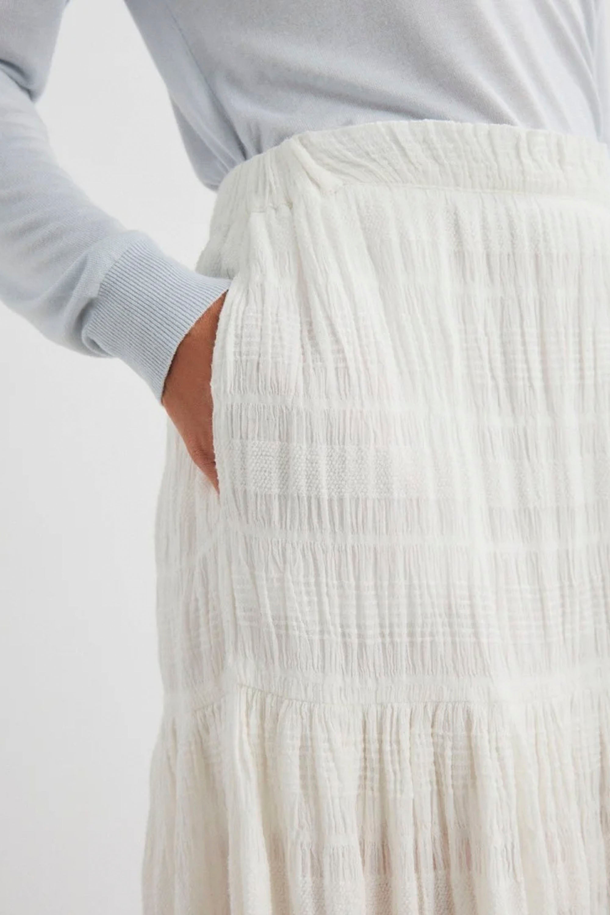 MUS & BOMBON Bruma Skirt – White | Shop at PUKAS SURF SHOP MUS & BOMBON Bruma Skirt – White | Shop at PUKAS SURF SHOP