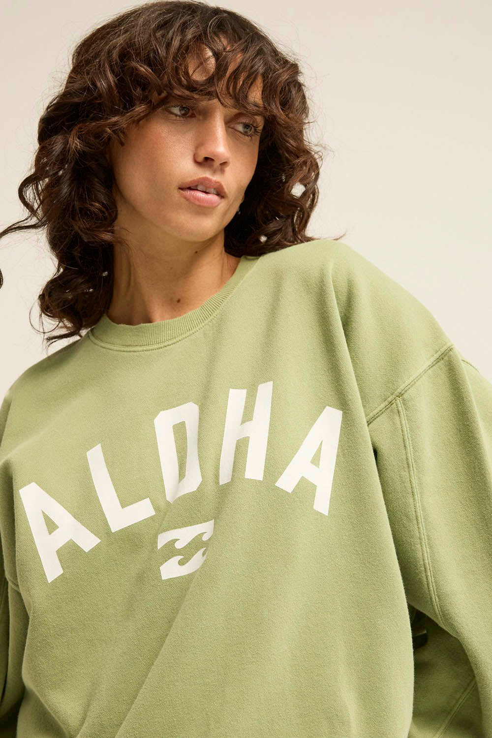 BILLABONG Kendall Aloha Crew | Shop at PUKAS SURF SHOP