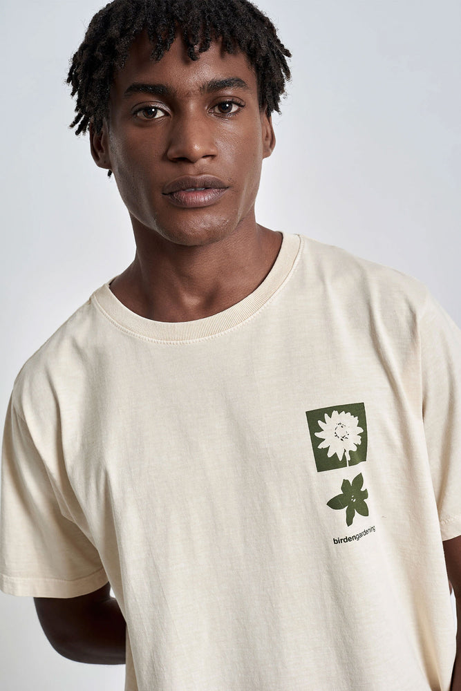Pukas-surf-shop-man-camiseta-Gardening