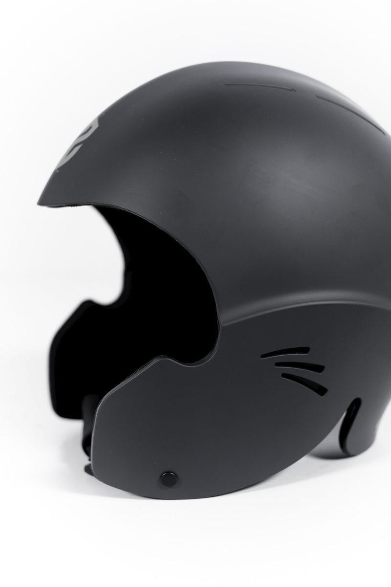 Simba surf helmet - Black - Size S快適なストラップ