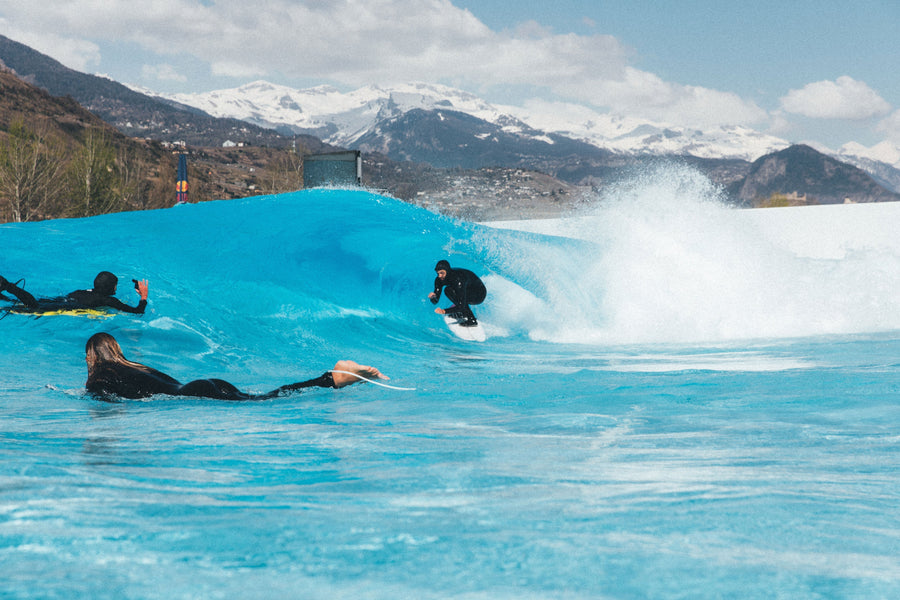 How to Choose the Right Wave Pool Surfboard
