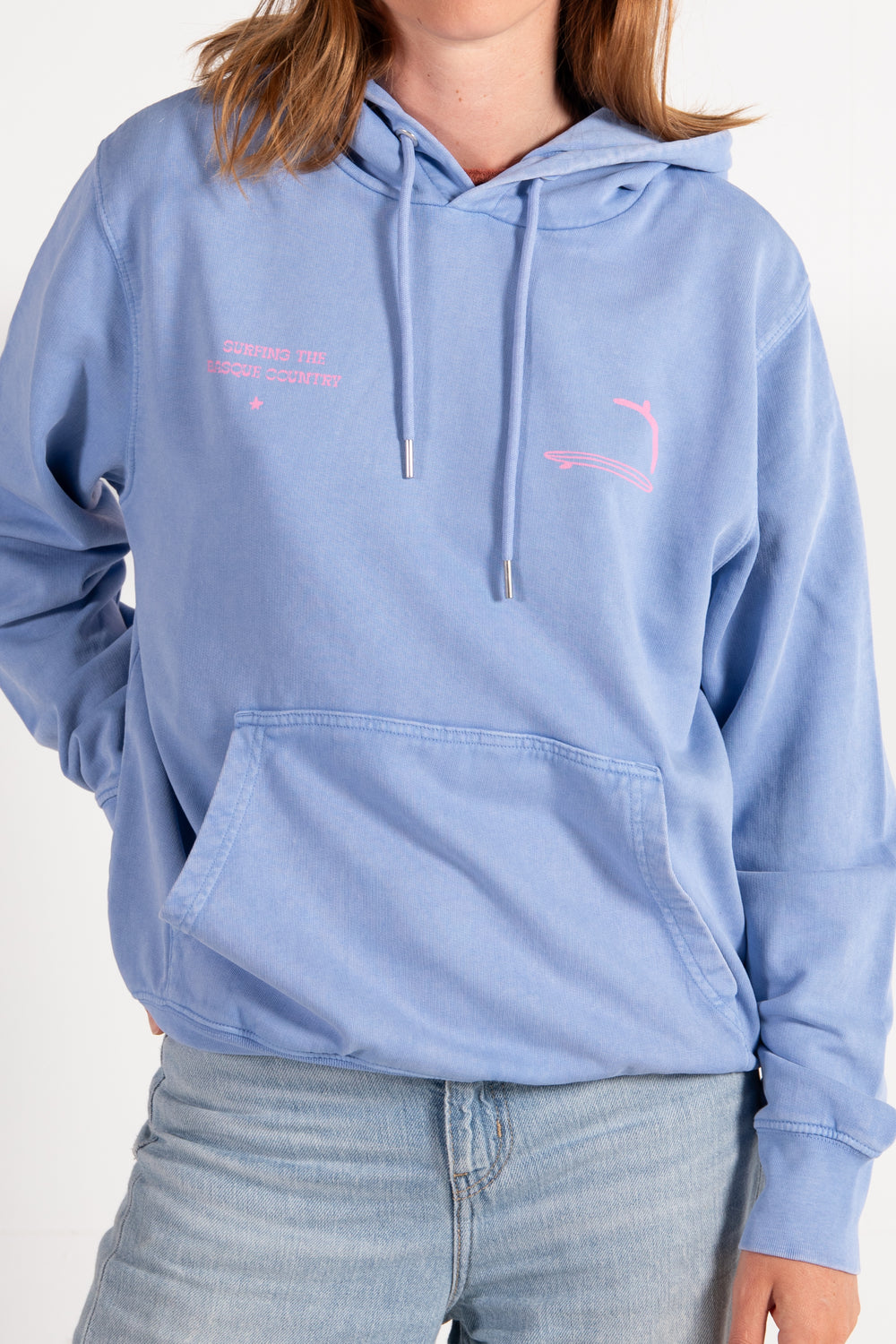 PUKAS-SURF-SHOP-HOODIE-WOMAN-SURFING-THE-BASQUE-COUNTRY-CORRIENTES-BLUE