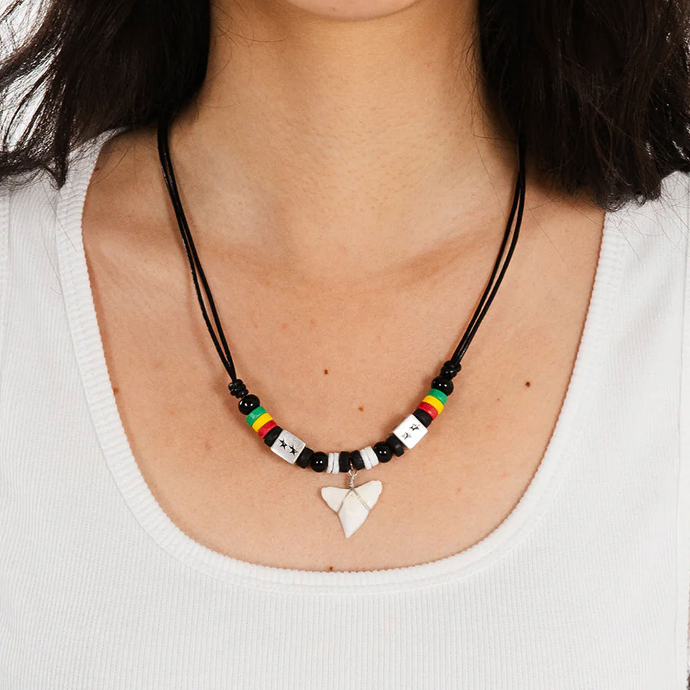 
                      
                        PUKAS-SURF-SHOP-NECKLACE-TWO-JEYS-SOUL
                      
                    