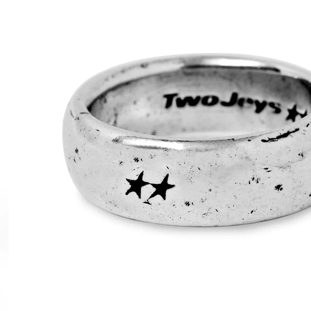 PUKAS-SURF-SHOP-RING-TWOJEYS-SIGNATURE