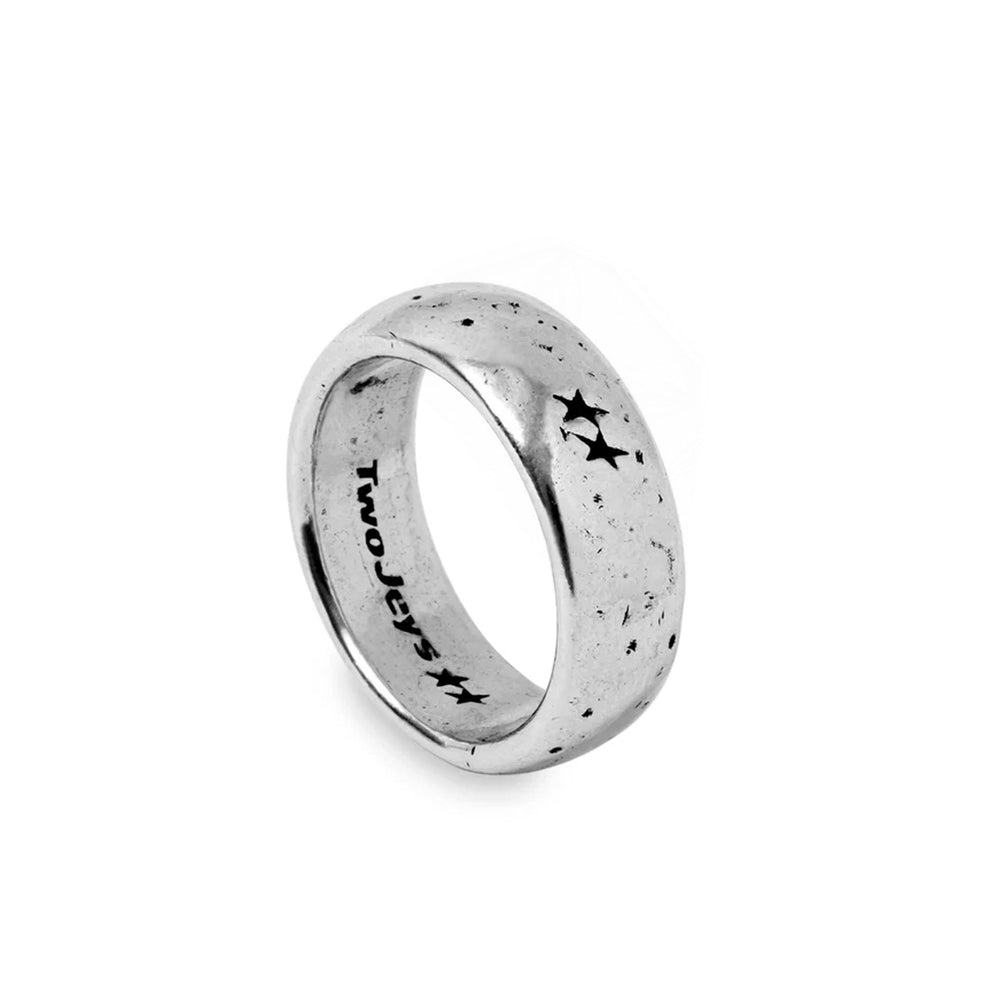 PUKAS-SURF-SHOP-RING-TWOJEYS-SIGNATURE