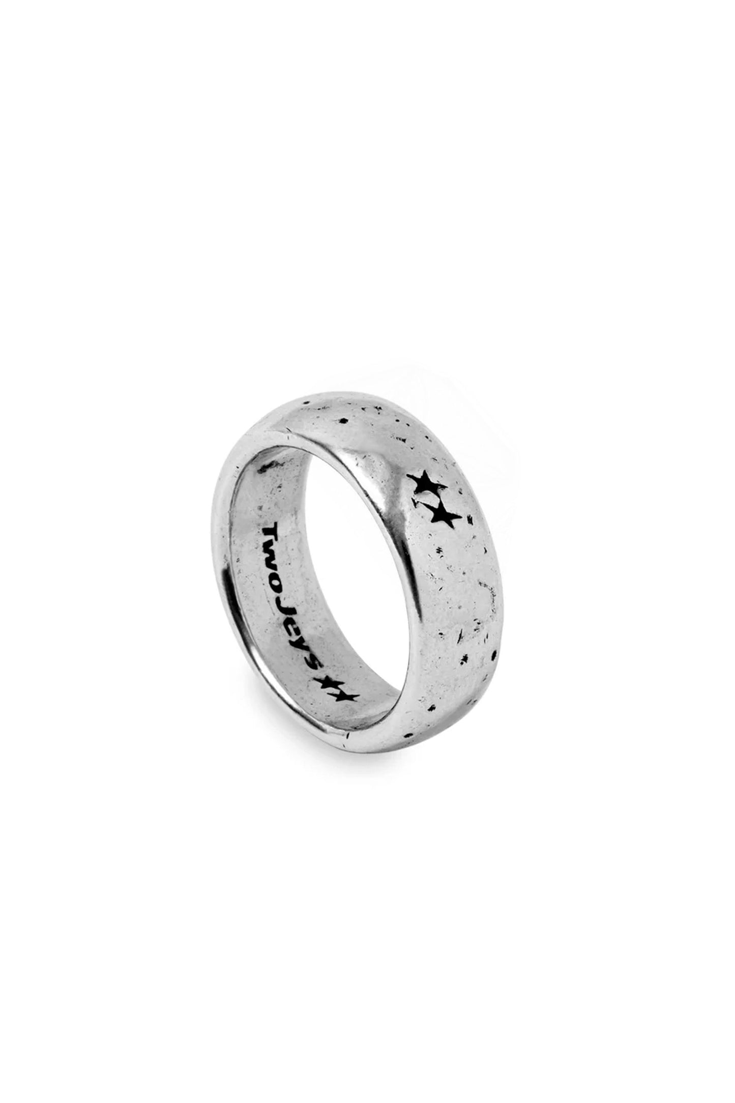 PUKAS-SURF-SHOP-RING-TWOJEYS-SIGNATURE