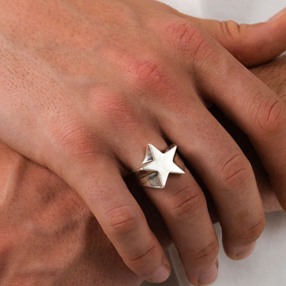 
                      
                        PUKAS-SURF-SHOP-RING-TWOJEYS-STAR
                      
                    