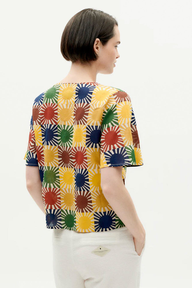 PUKAS-SURF-SHOP-SHIRT-WOMAN-THIKING-MU-LIBELULA-SUN-GRID