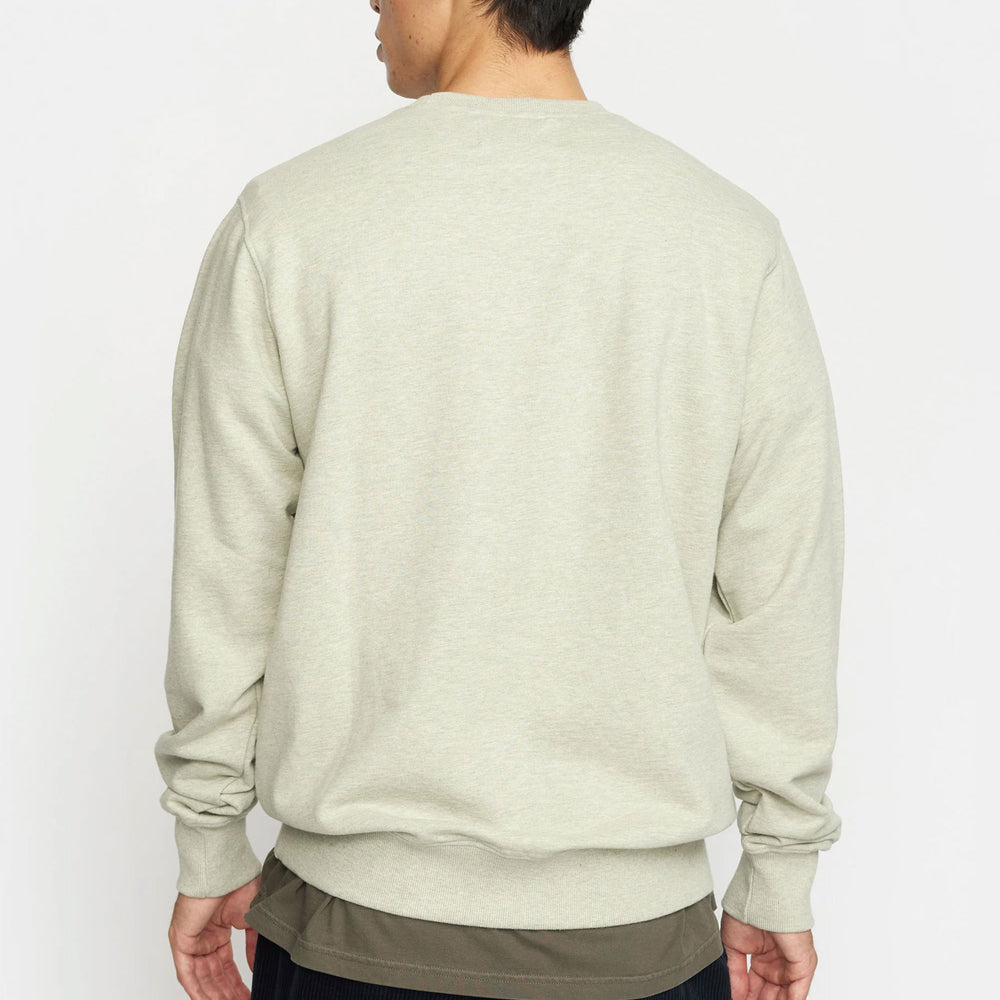 PUKAS-SURF-SHOP-SWEATER-REVOLUTION-COF-LIGHT-GREEN