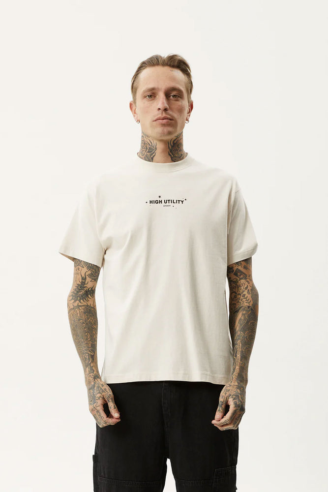 
                  
                    PUKAS-SURF-SHOP-TEE-MAN-AFENDS-HIGH-UTILITY-BEIGE
                  
                