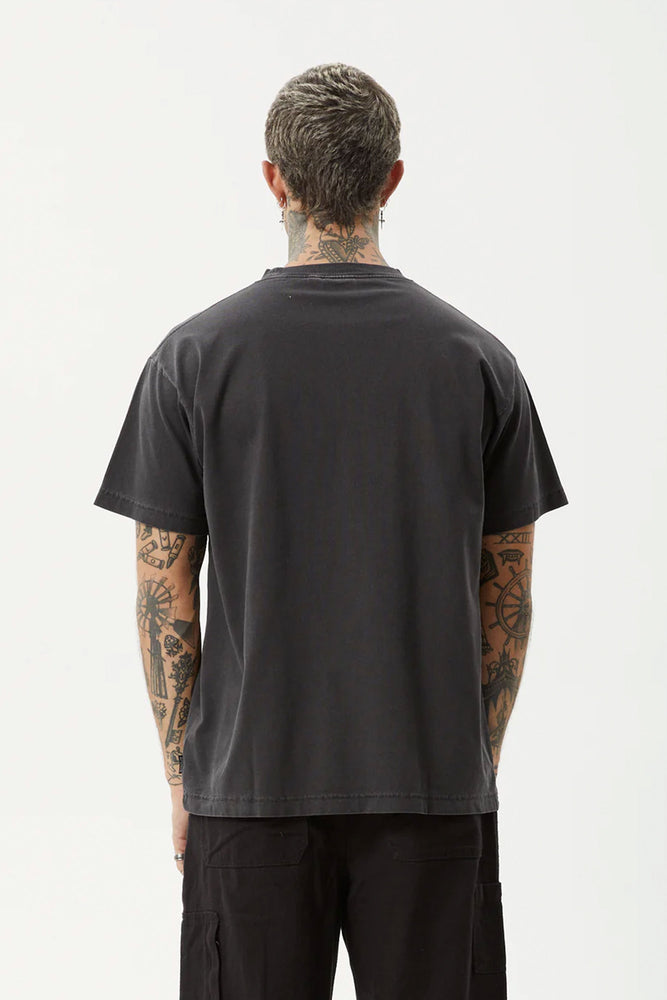 PUKAS-SURF-SHOP-TEE-MAN-AFENDS-RETURN-BLACK