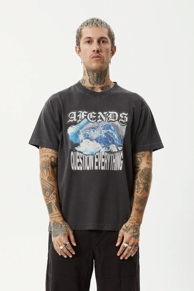 
                  
                    PUKAS-SURF-SHOP-TEE-MAN-AFENDS-RETURN-BLACK
                  
                