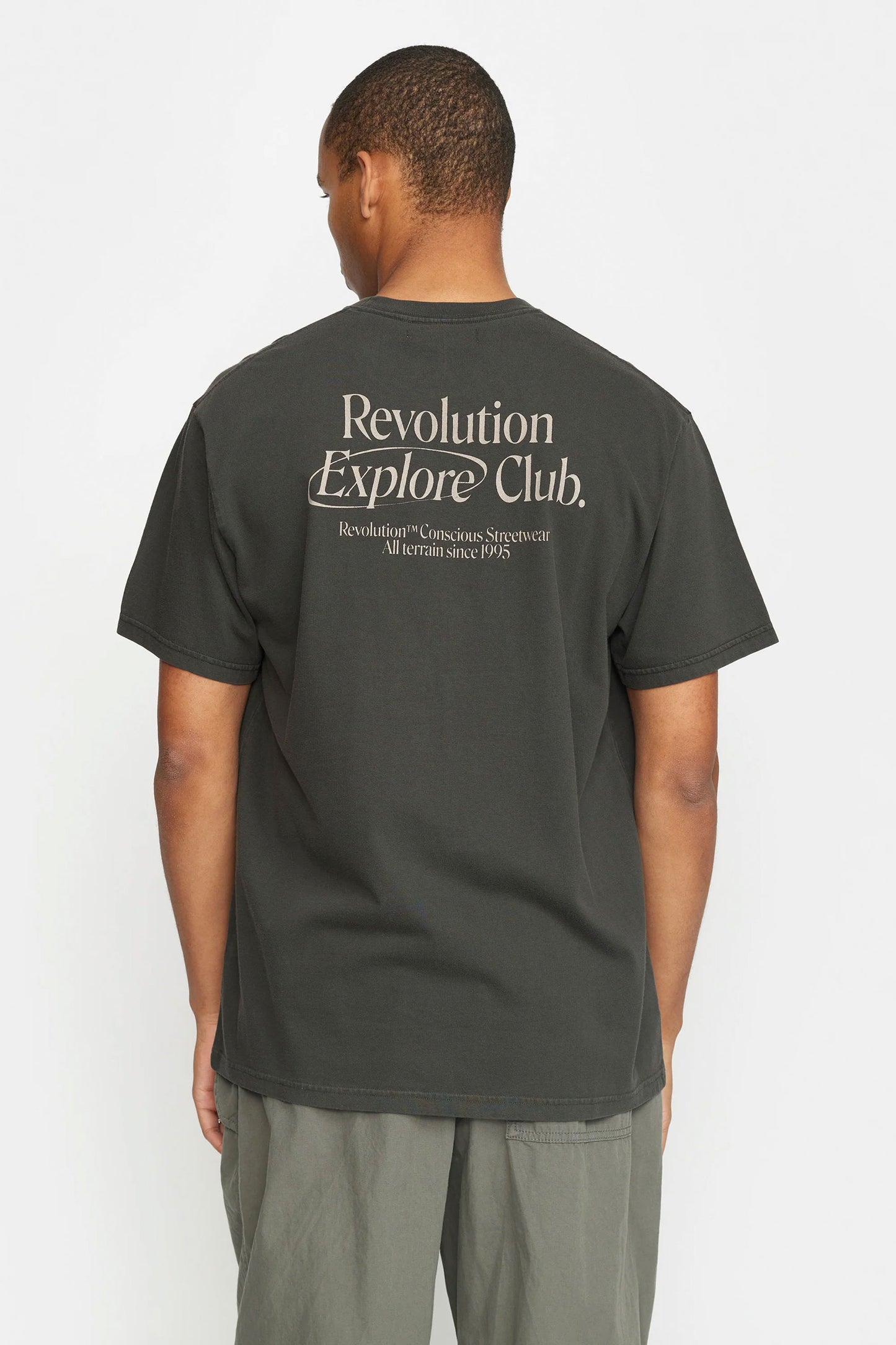 
                  
                    PUKAS-SURF-SHOP-TEE-REVOLUTION-EXP-BLACK
                  
                