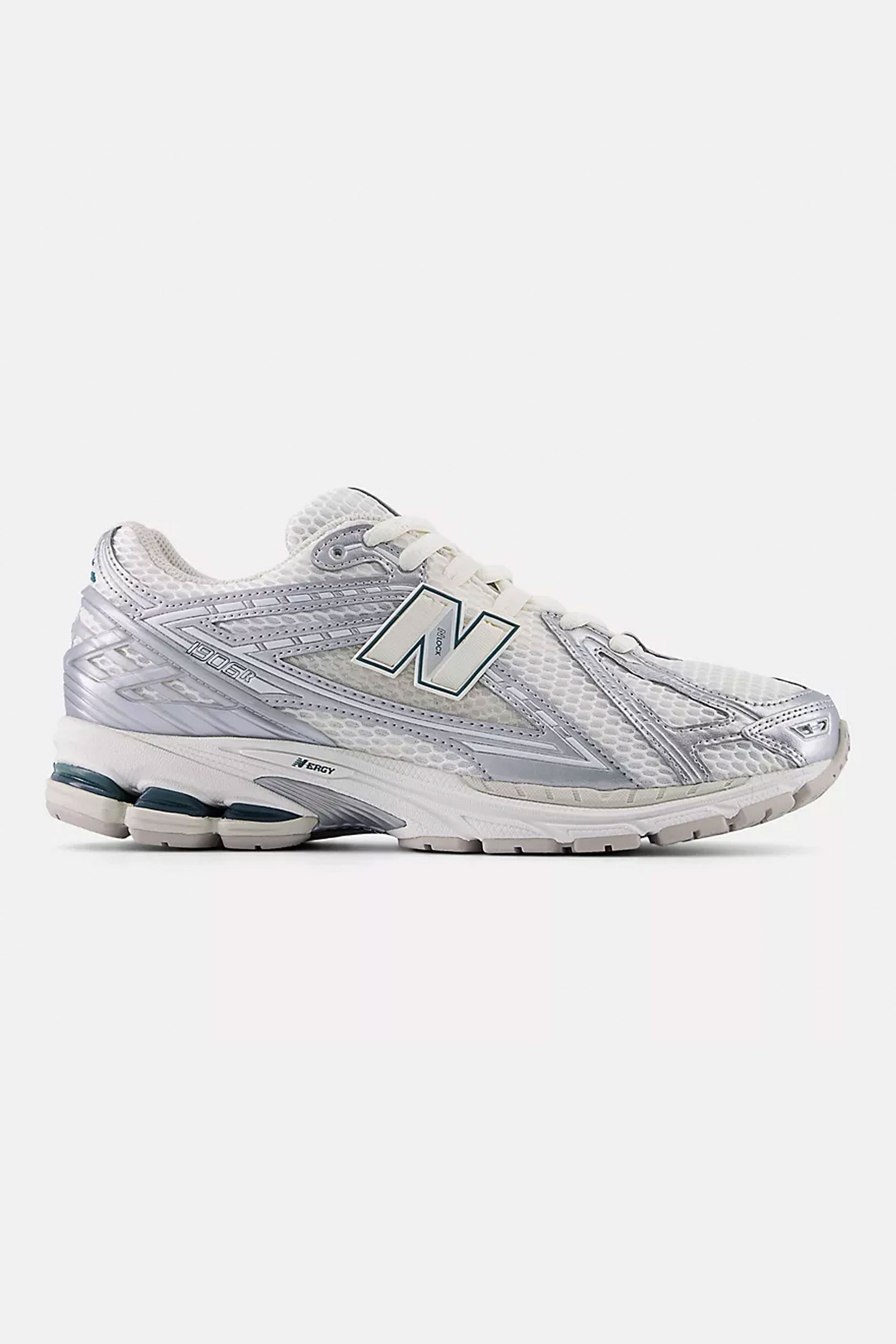 NEW BALANCE 1906R Man EE SILVER METALLIC