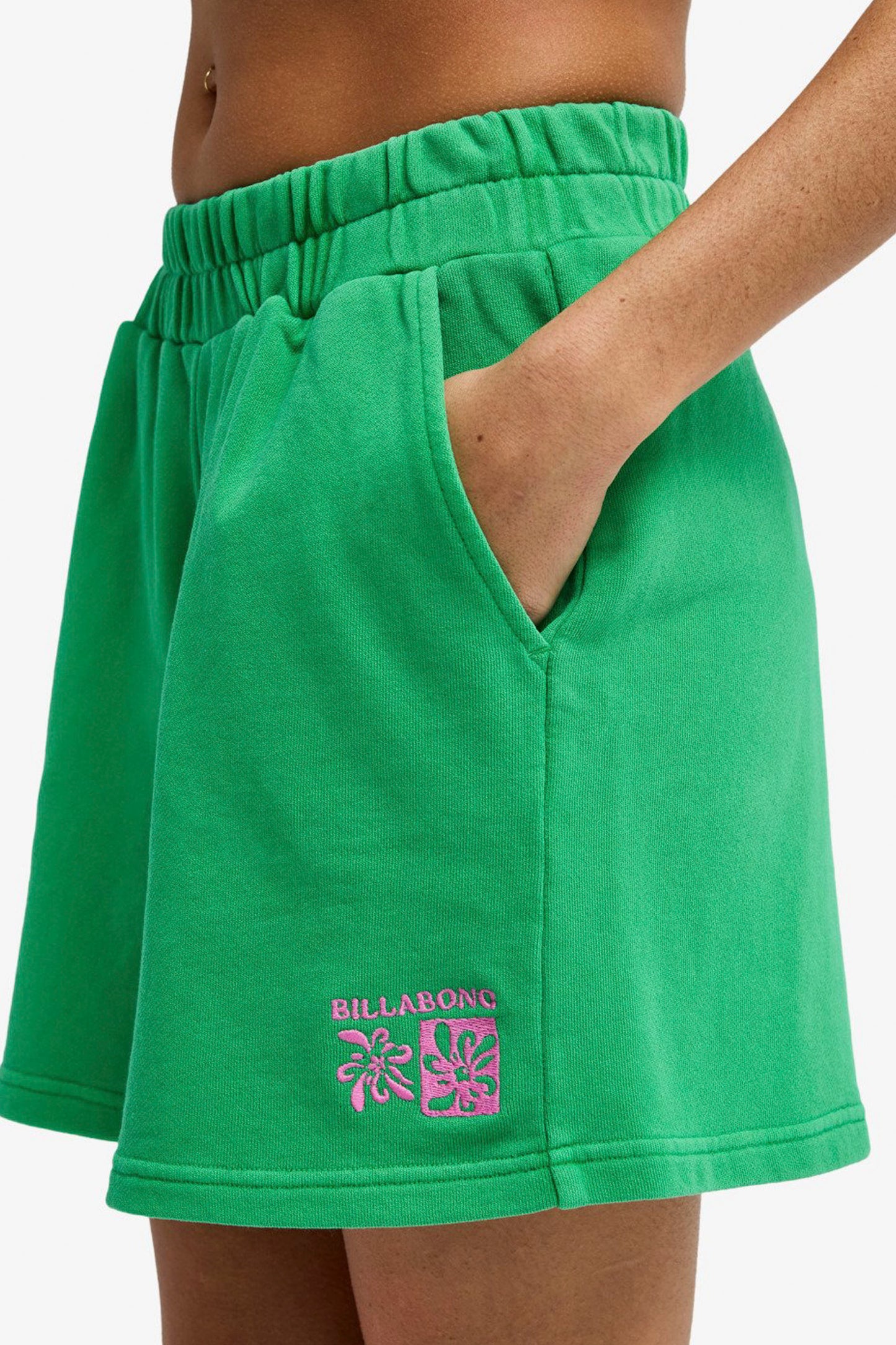 Springbreak fleece shorts in summer green with embroidered logo"