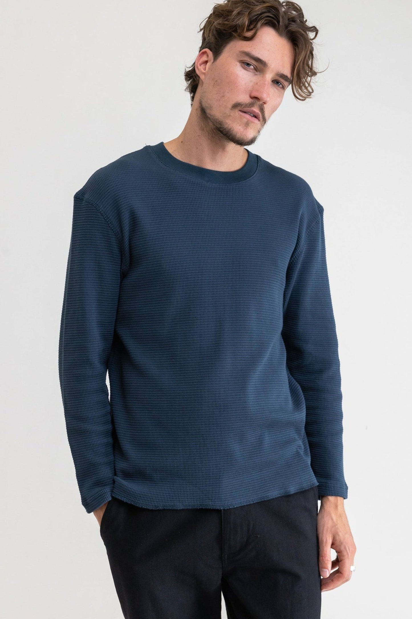 Pukas-Surf-SHop-Rhythm-Sweater-Classic-Waffle-Navy-Blue
