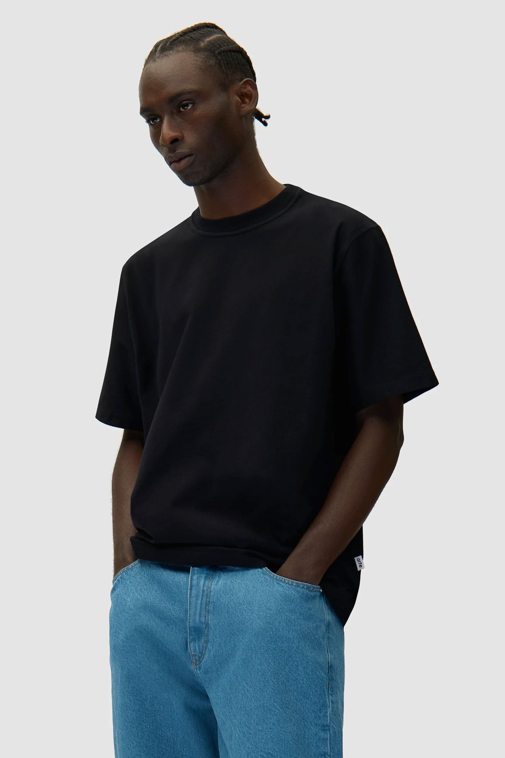 ARTE - EYE PRINT T-SHIRT - BLACK – PUKAS SURF SHOP