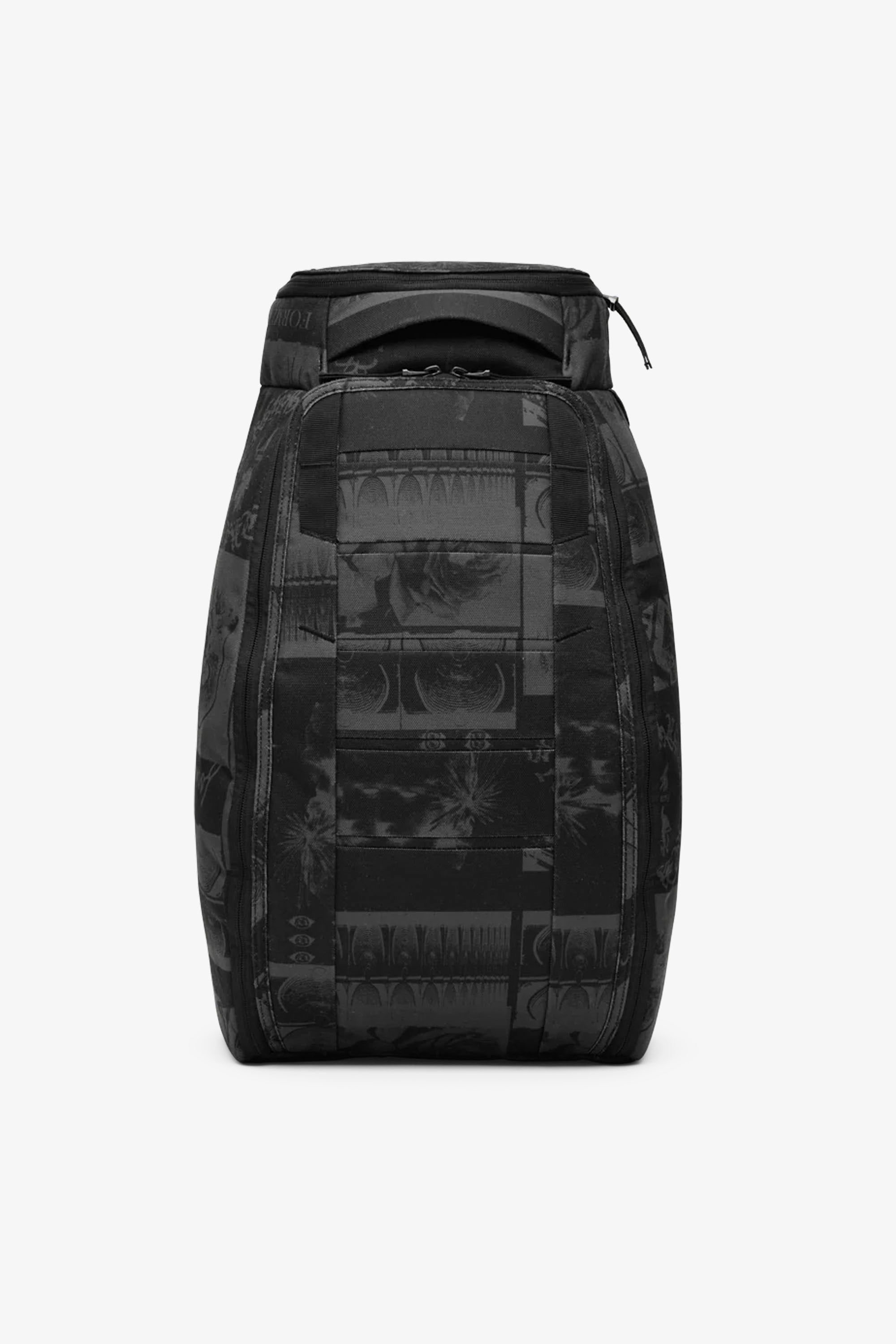 Db x Former HUGGER BACKPACK 30L | Shop at PUKAS SURF SHOP
