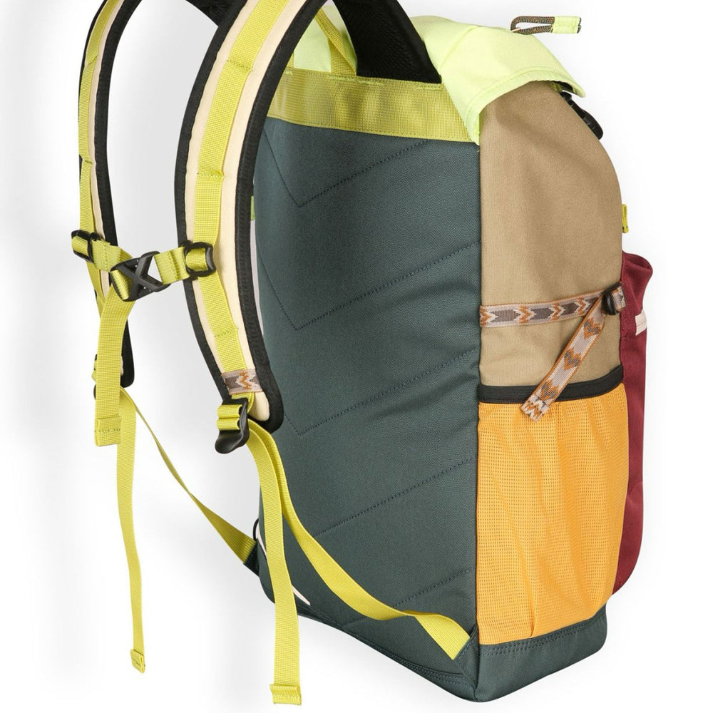 
                      
                        Pukas Surf Shop Backpack Kavu Timaru Fresh Forest
                      
                    
