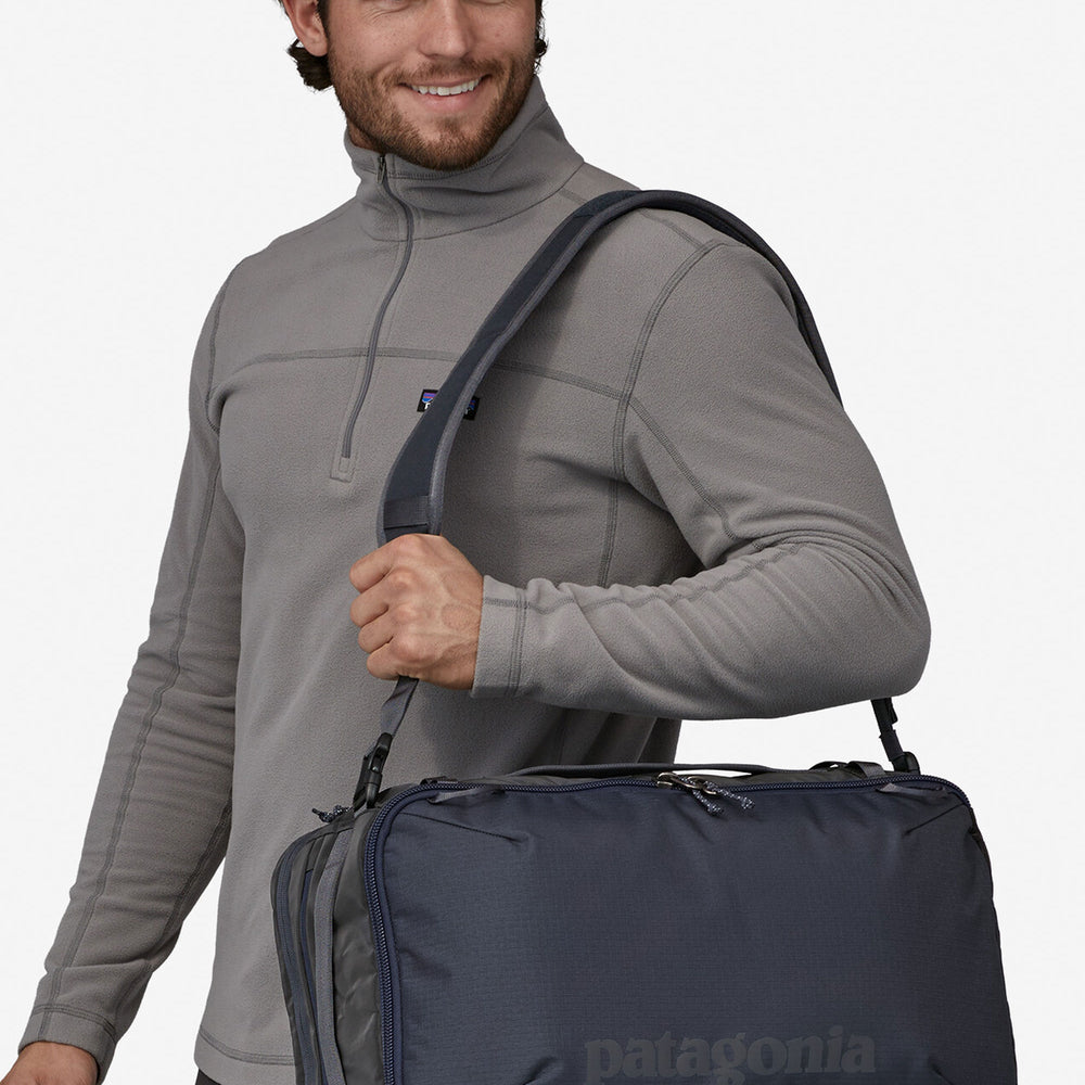 
                      
                        Pukas-Surf-Shop-Backpack-Patagonia-Black-Hole-Mini-MCL-30L-Blue
                      
                    
