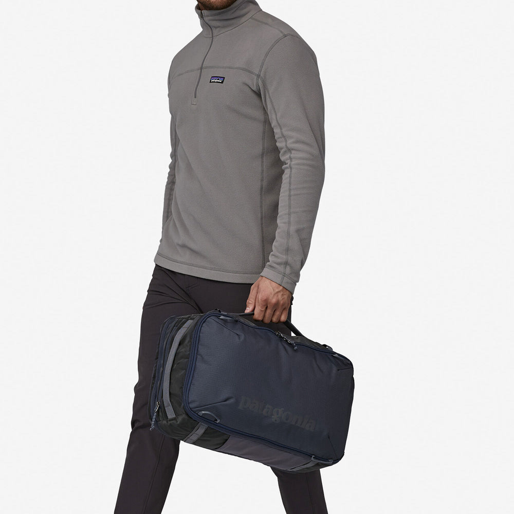 
                      
                        Pukas-Surf-Shop-Backpack-Patagonia-Black-Hole-Mini-MCL-30L-Blue
                      
                    