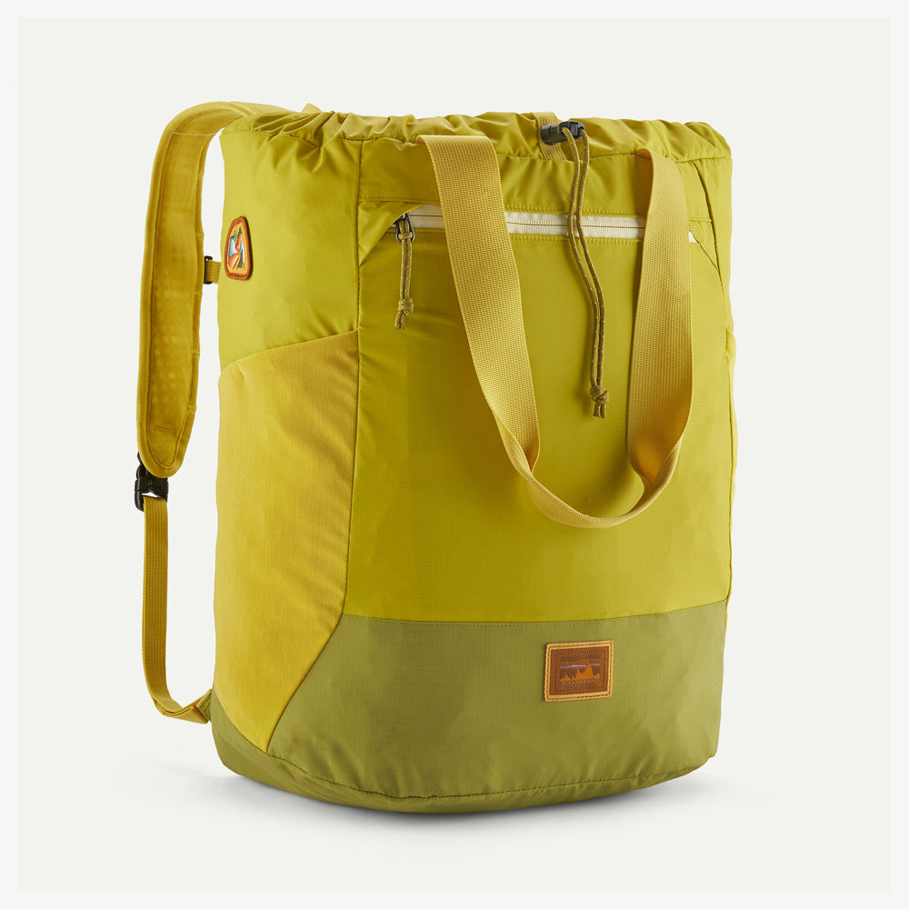
                      
                        Pukas-Surf-Shop-Backpack-Patagonia-Terravia-Green
                      
                    