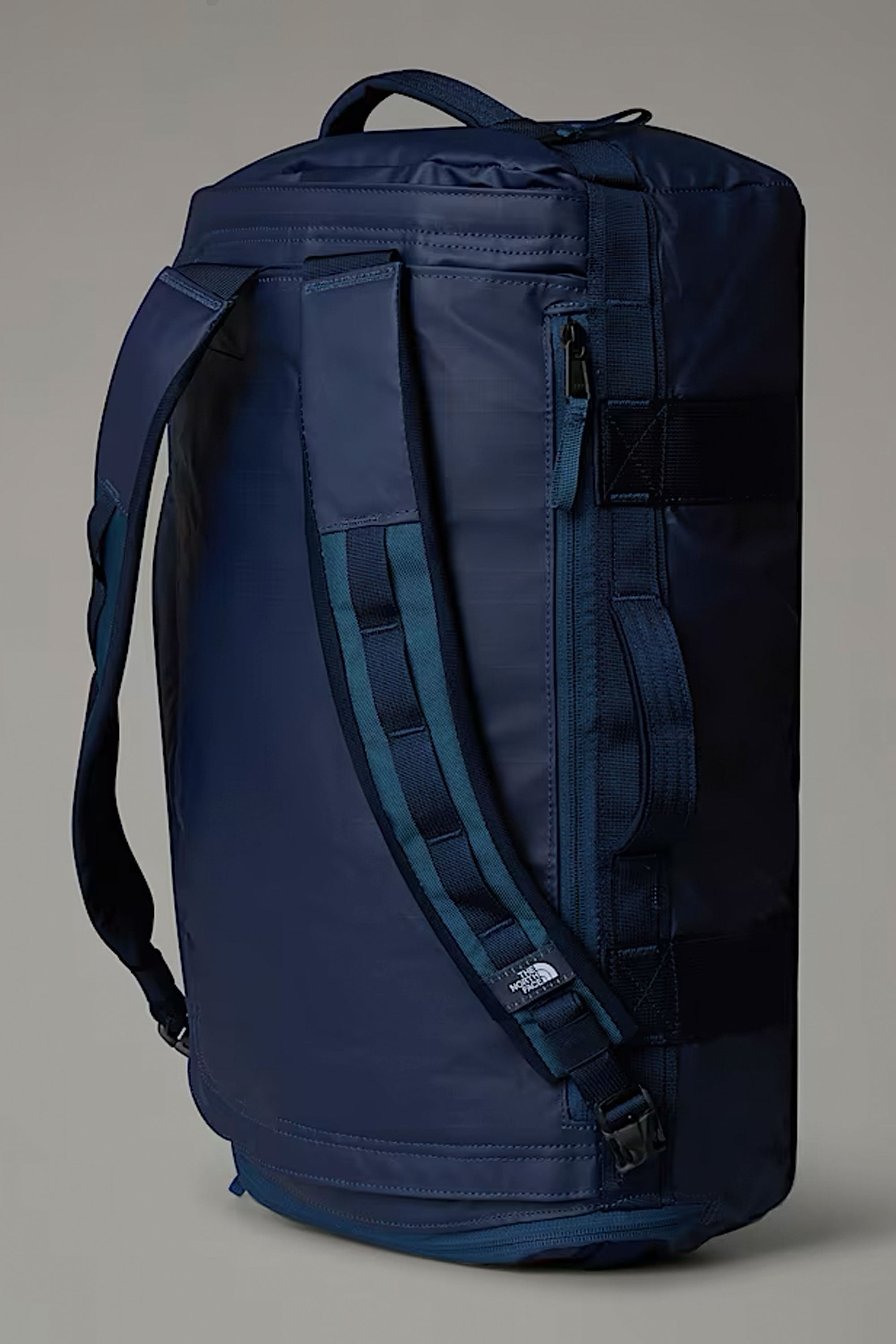 THE NORTH FACE - BASE CAMP VOYAGER DUFFEL - 32L | Shop at