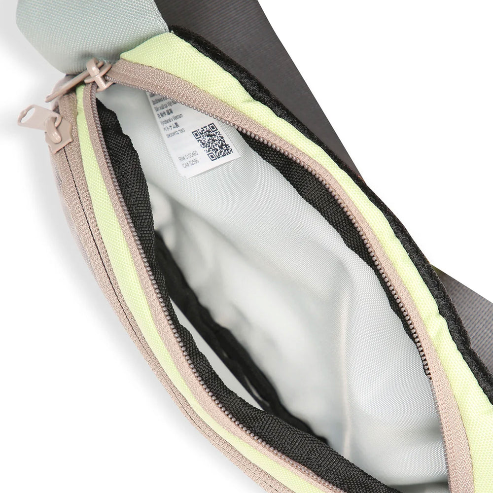 
                      
                        Pukas-Surf-Shop-Bag-Kavu-Spectator-Sage
                      
                    