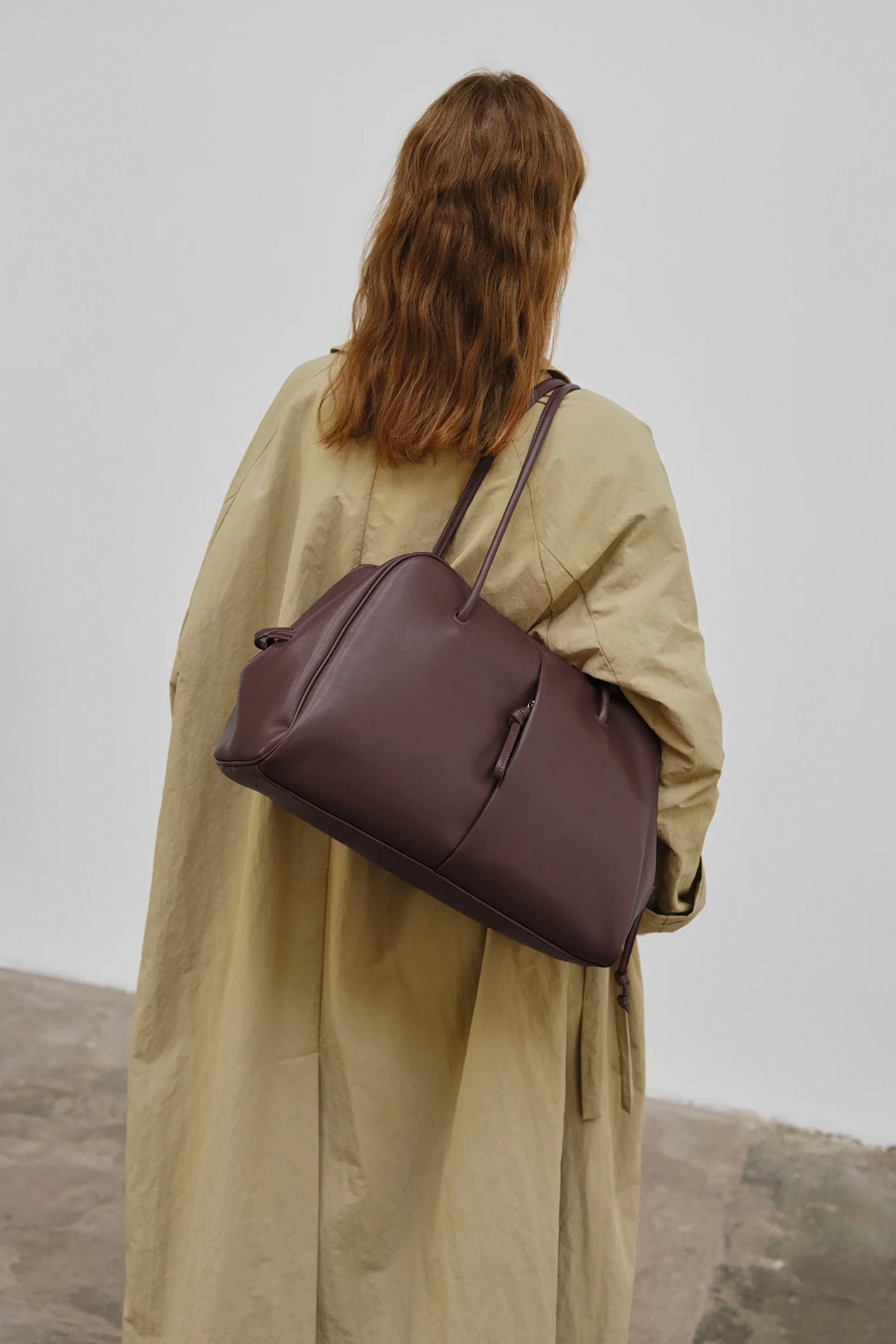 ÖLEND Brooklyn Bag Chocolate | Shop at PUKAS SURF SHOP