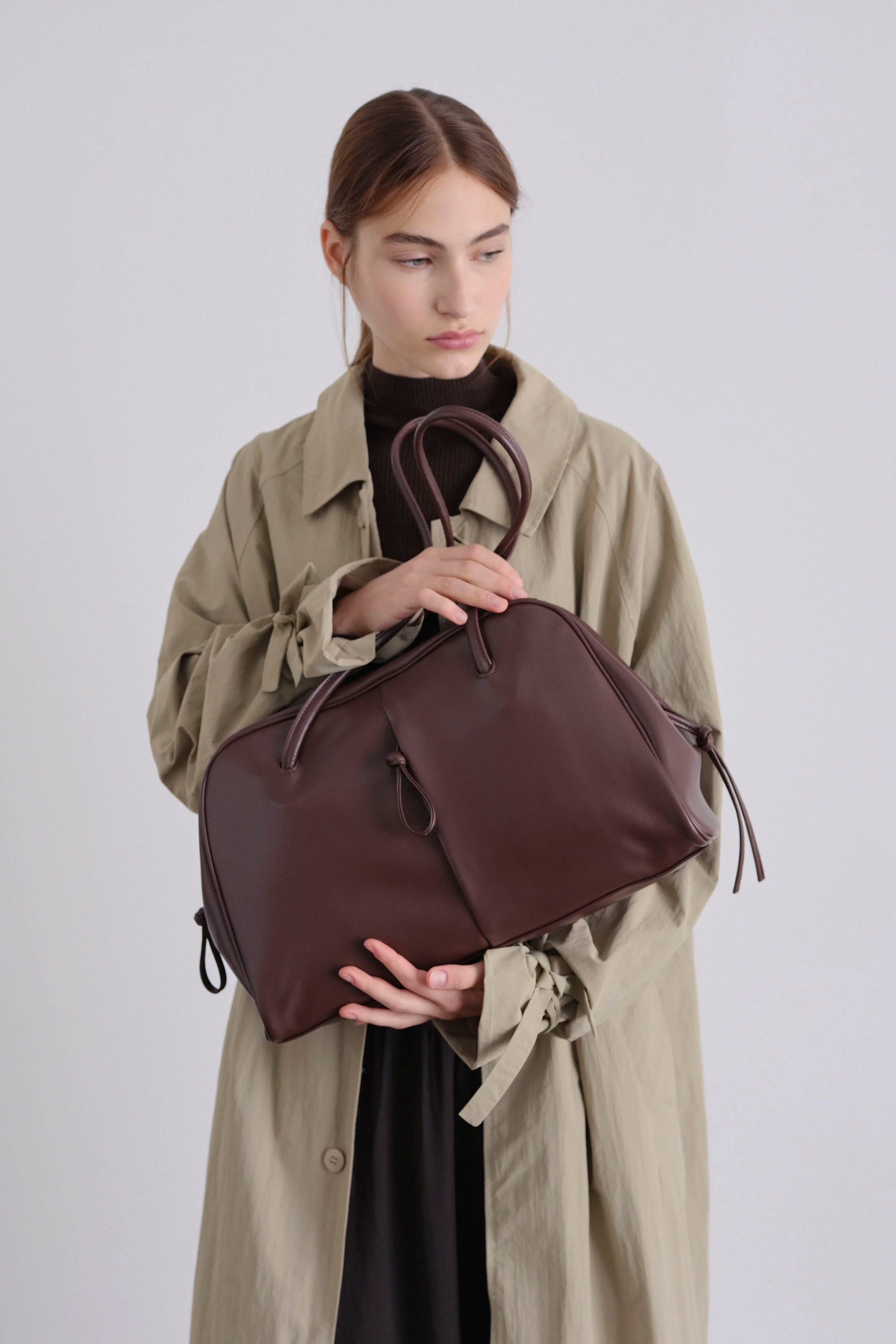 ÖLEND Brooklyn Bag Chocolate | Shop at PUKAS SURF SHOP