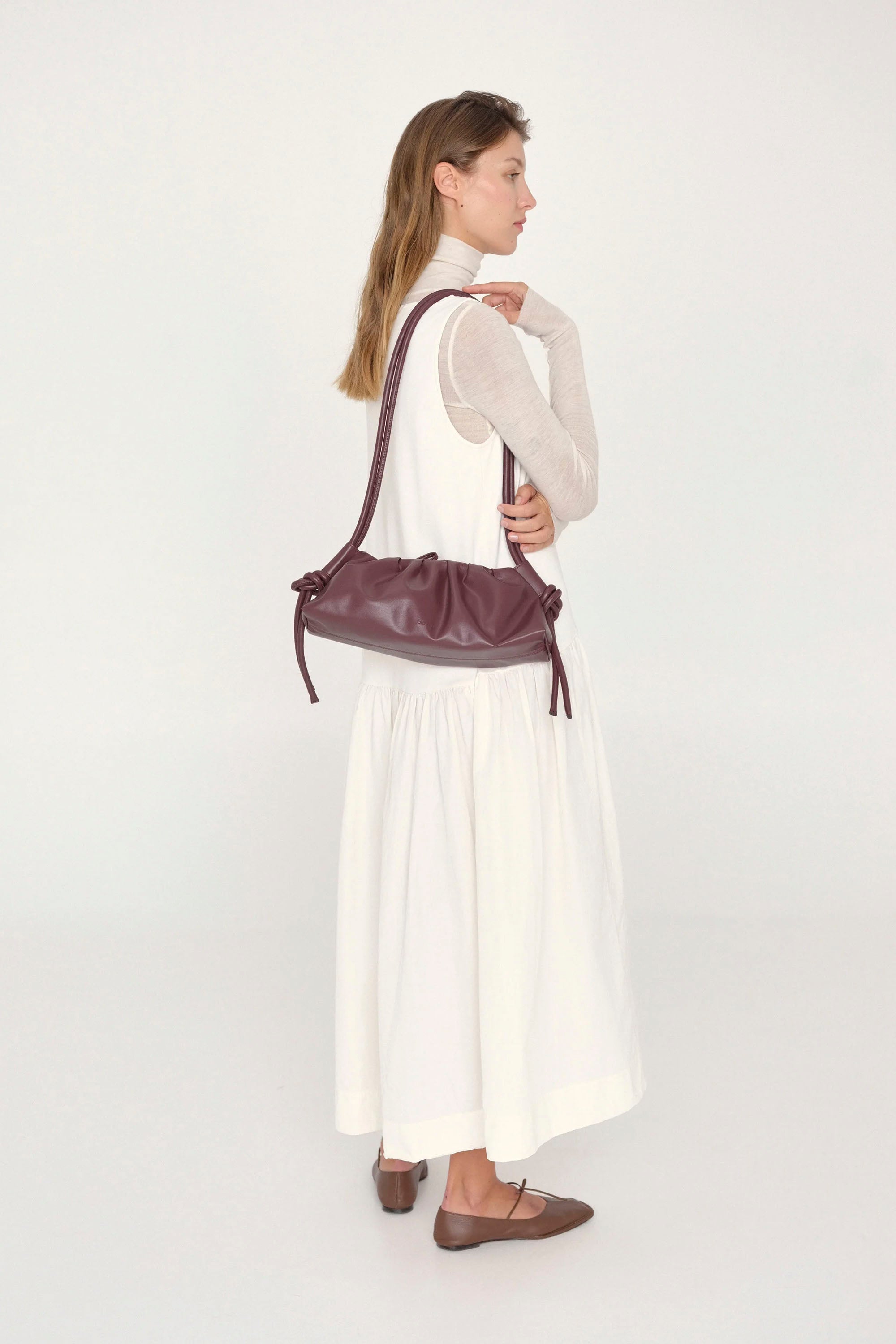 ÖLEND Dumpling Bag in Dark Chocolate | Shop at PUKAS SURF SHOP