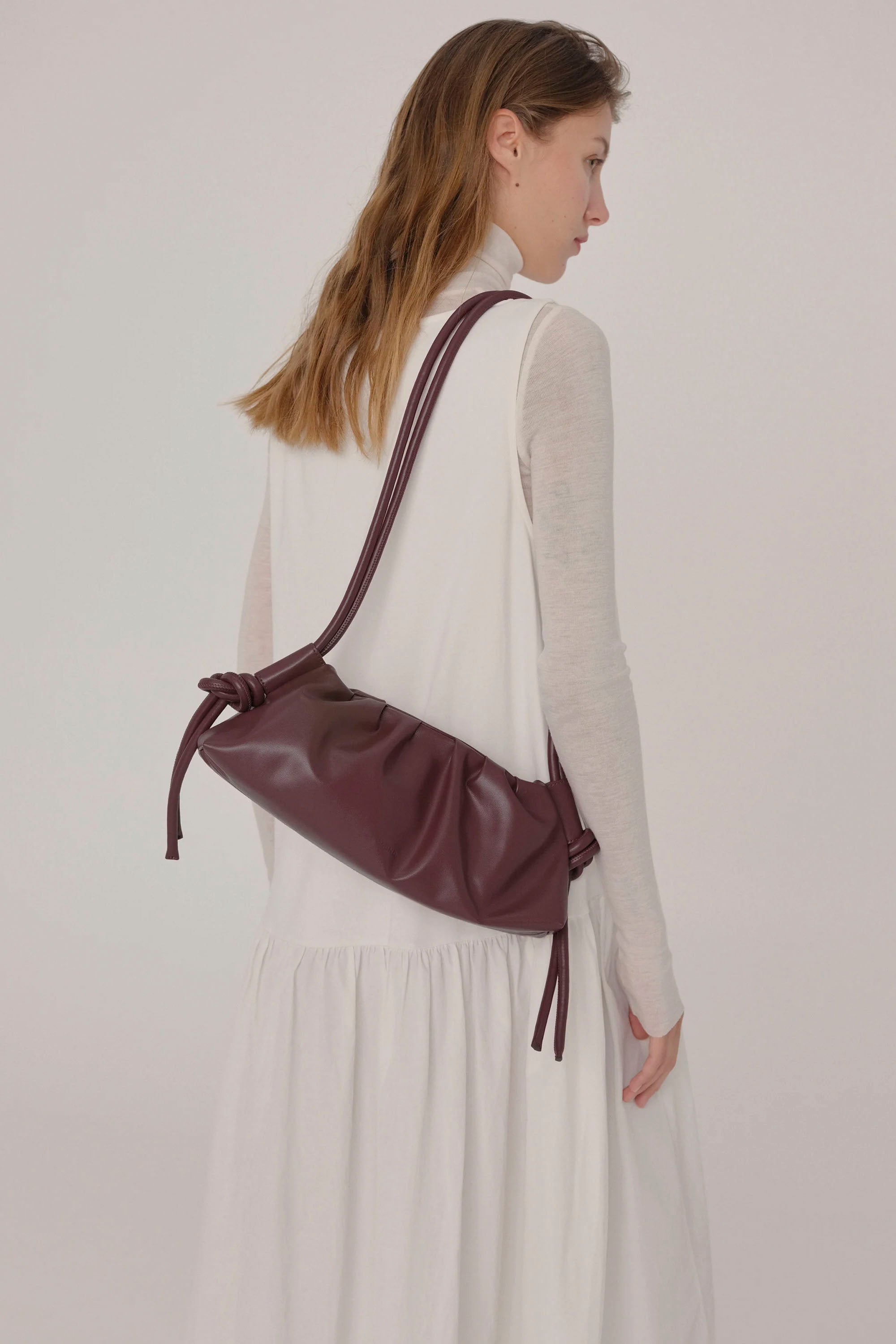 ÖLEND Dumpling Bag in Dark Chocolate | Shop at PUKAS SURF SHOP