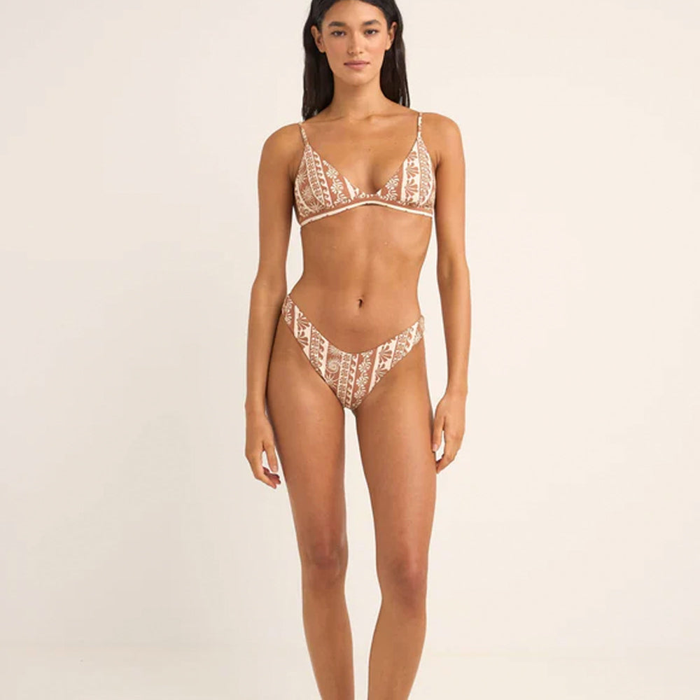 
                      
                        Pukas-Surf-Shop-Bikini-Bottom-Woman-Rhythm-Seafarer-Hi-Cut-Brown
                      
                    