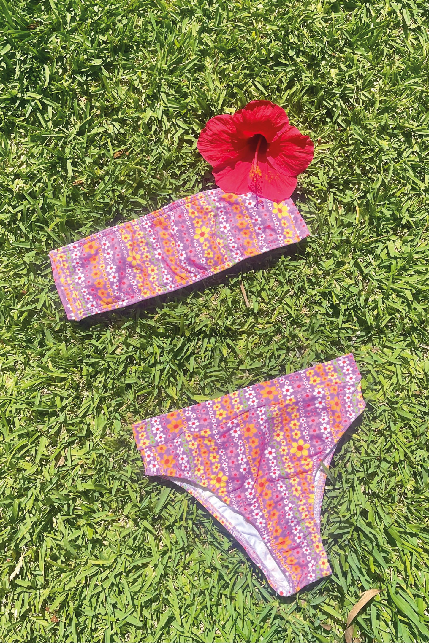 PUKAS - SALTY FLOWERS BY PAULA DIEZ Bikini
