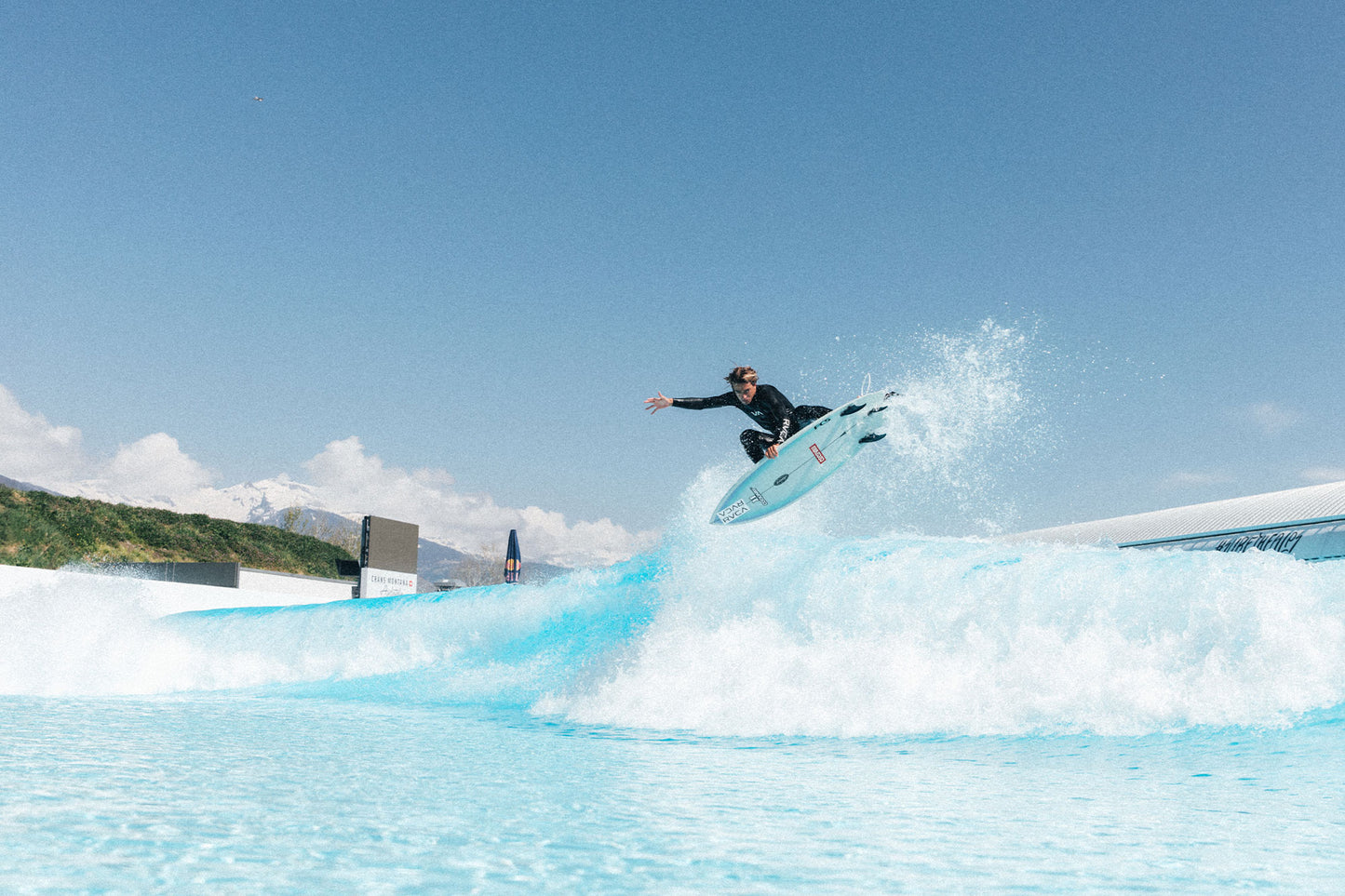 Pukas team rider Hugo Ortega aerial at Alaïa Bay wave pool