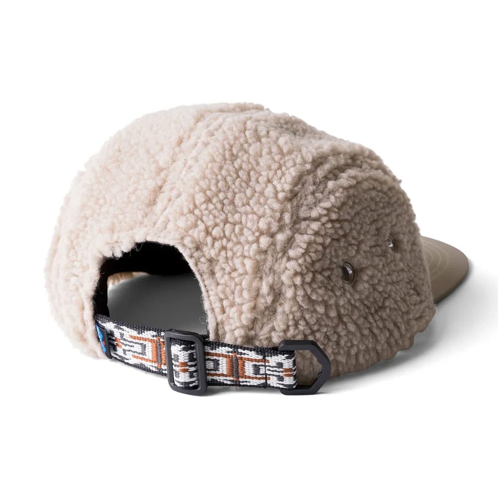 Pukas-Surf-Shop-Cap-Kavu-Fur-Ball-Chalk