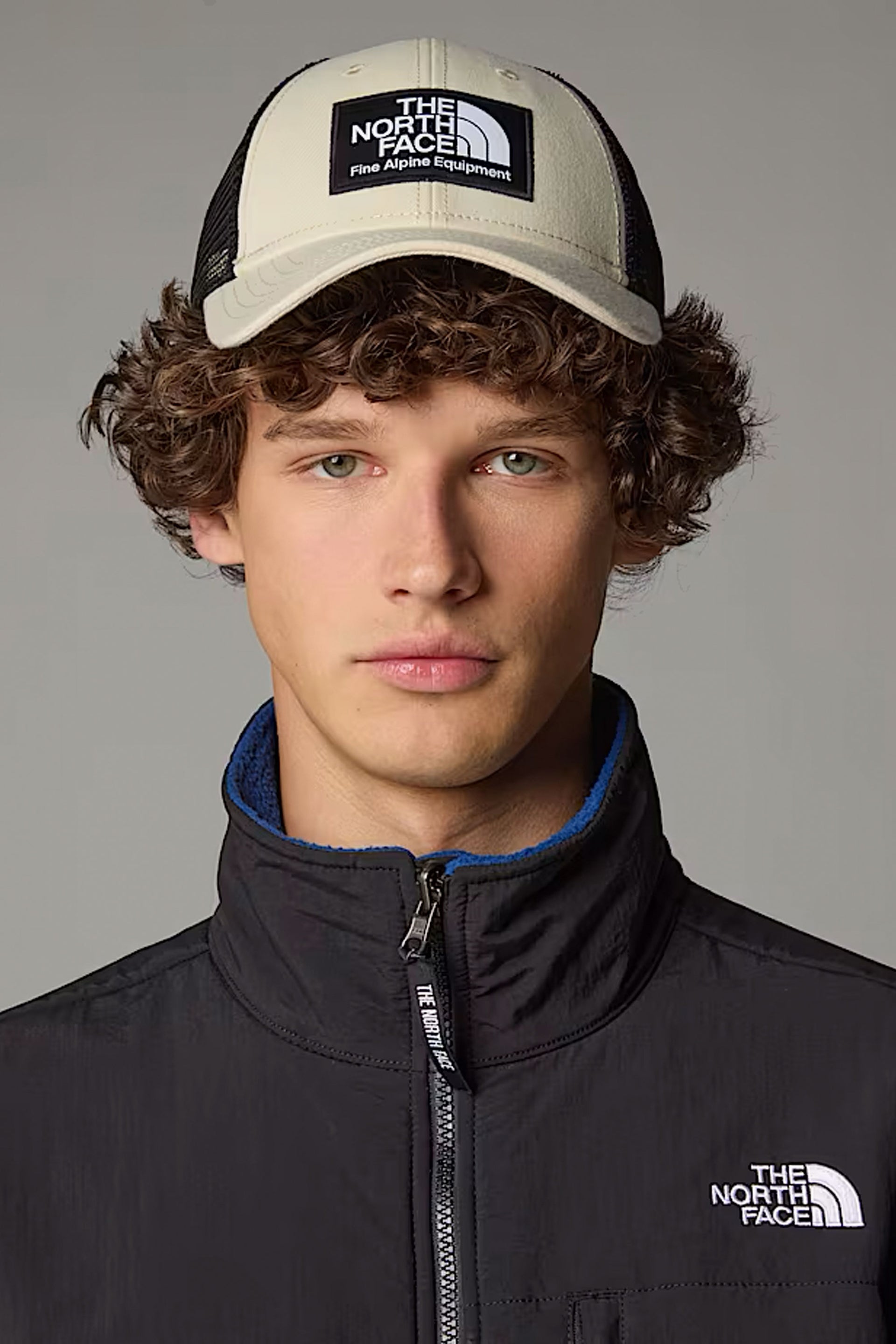 THE NORTH FACE MUDDER TRUCKER GRAVEL GRAVEL OS