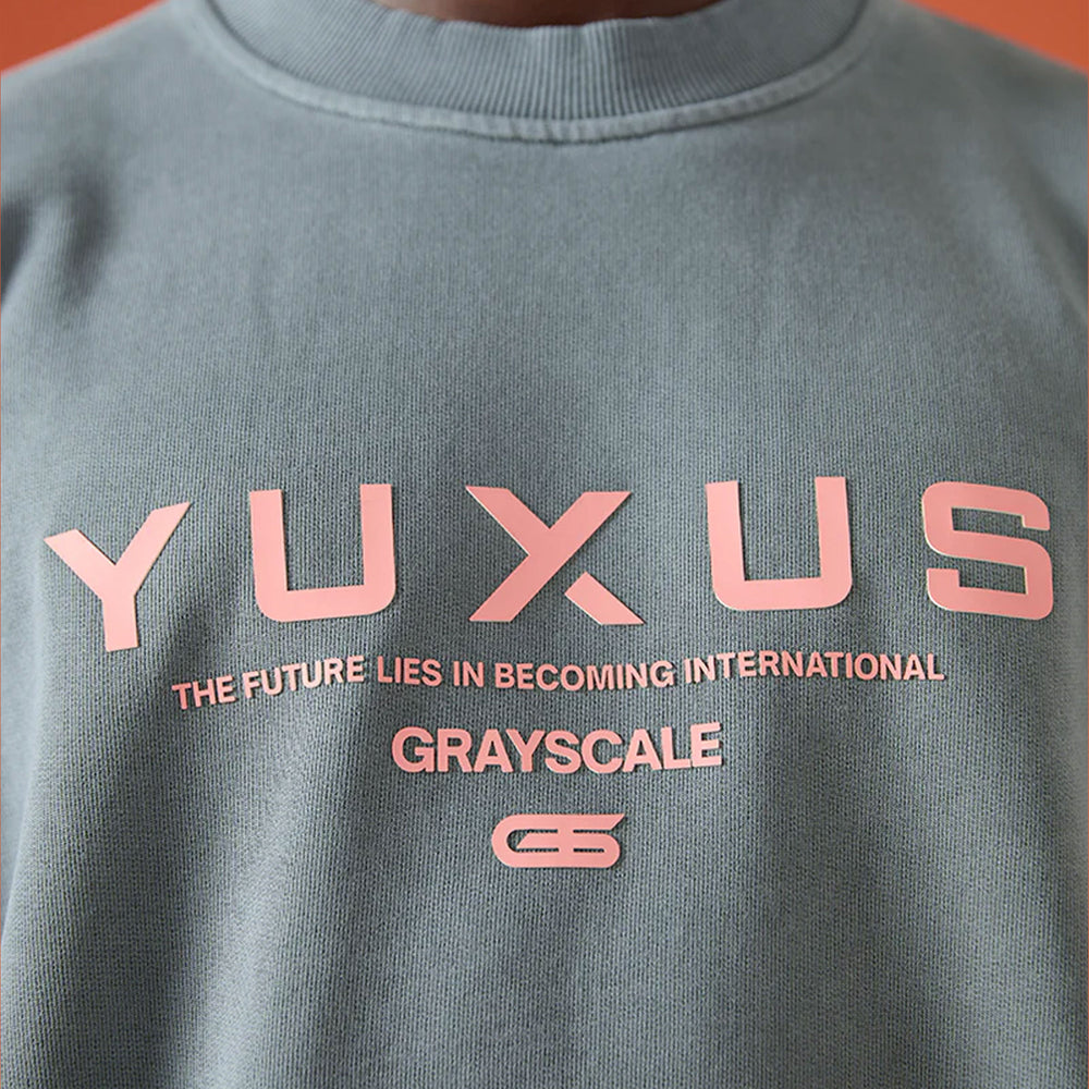 
                      
                        Pukas-Surf-Shop-Crewneck-Man-Yuxus-grayscale-dim
                      
                    