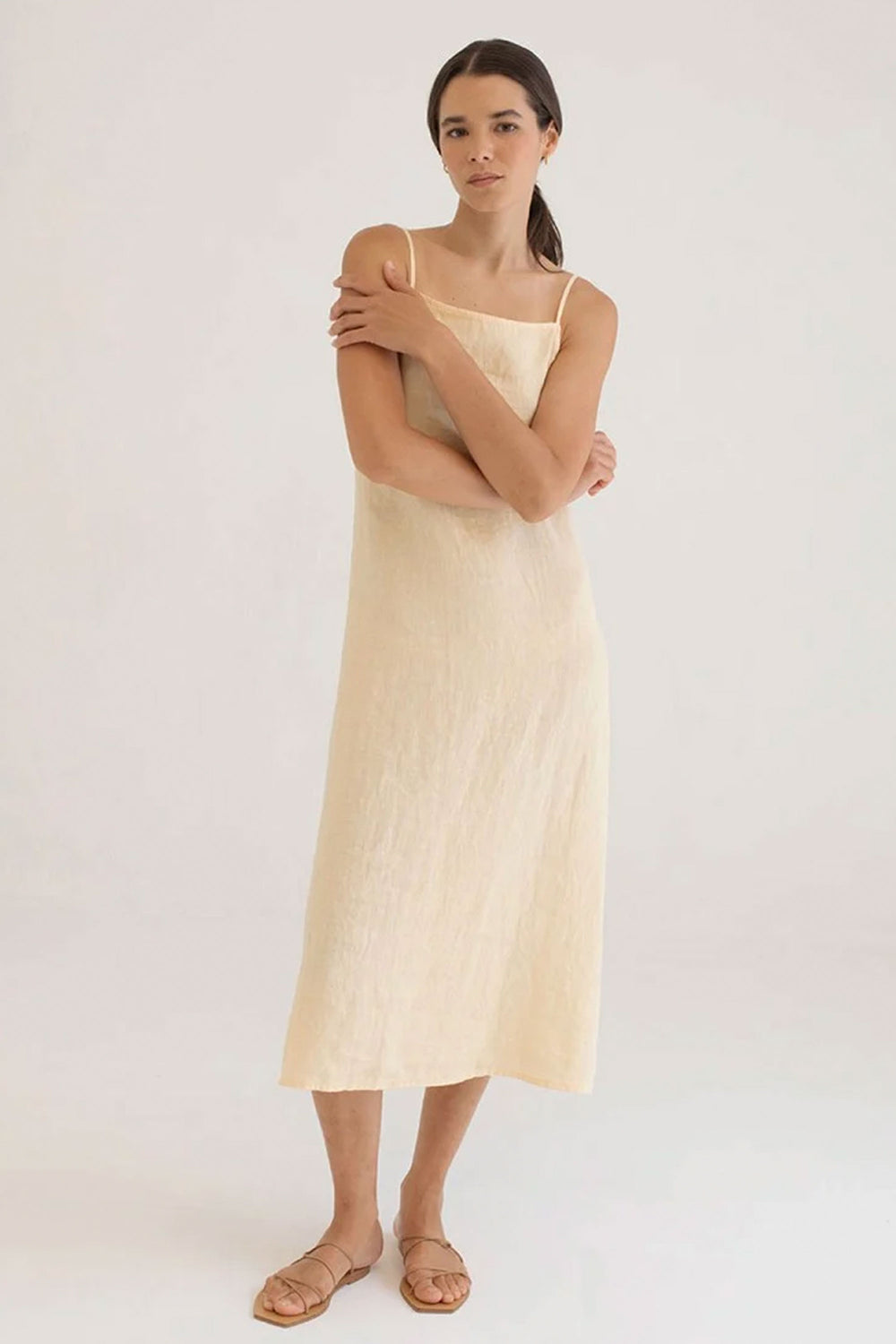 Pukas-Surf-Shop-Dress-Mus-And-Bombon-Wakaya
