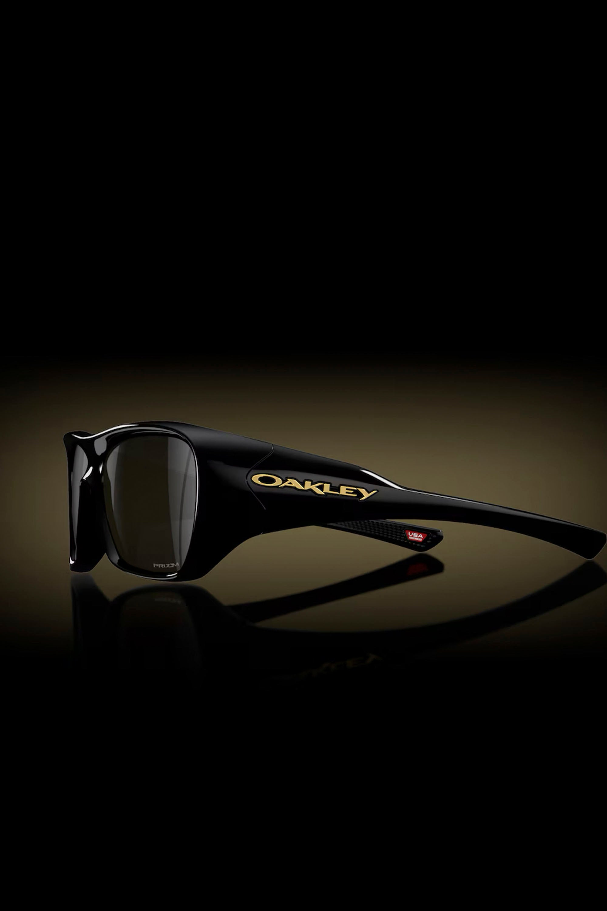 OAKLEY CHAMINADE Sunglasses | Shop at PUKAS SURF SHOP