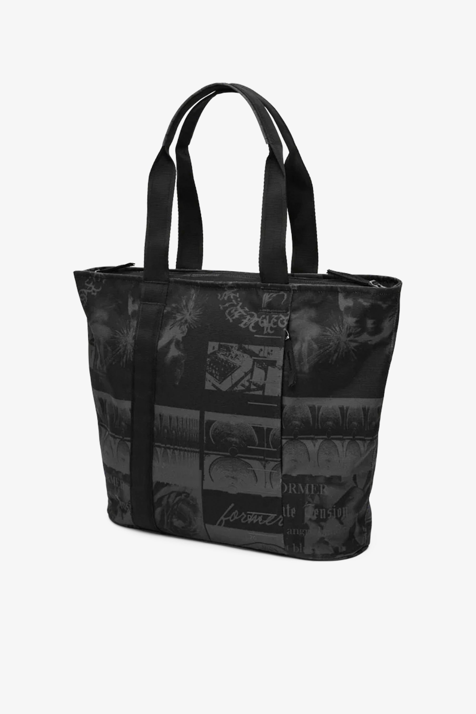バッグ lost Db x Former ESSENTIAL TOTE 20L | Shop at PUKAS SURF SHOP