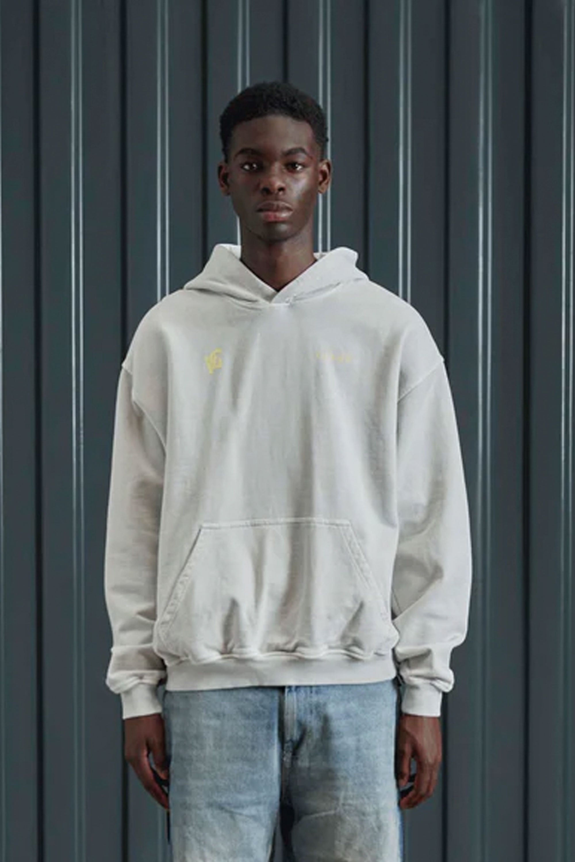 YUXUS – PUKAS SURF SHOP