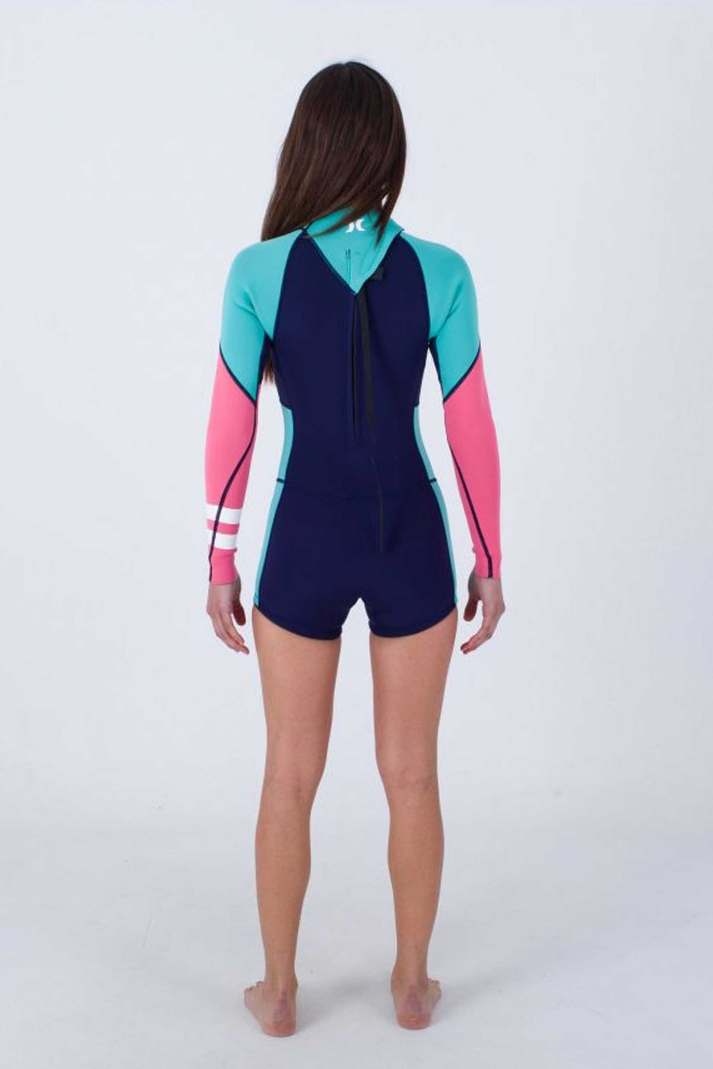 
                  
                    Pukas-Surf-Shop-Hurley-wetsuit-woman-2-springsuit-women-advant-flag-blue
                  
                