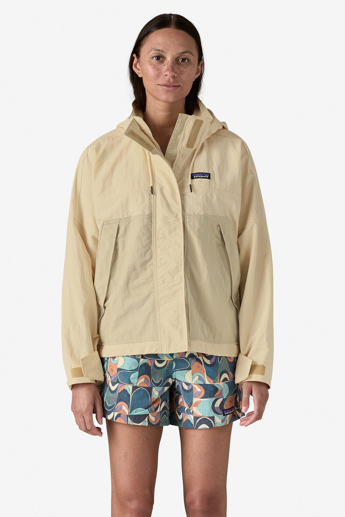 Pukas-Surf-Shop-Jacket-Woman-Patagonia-Skysail-Natural